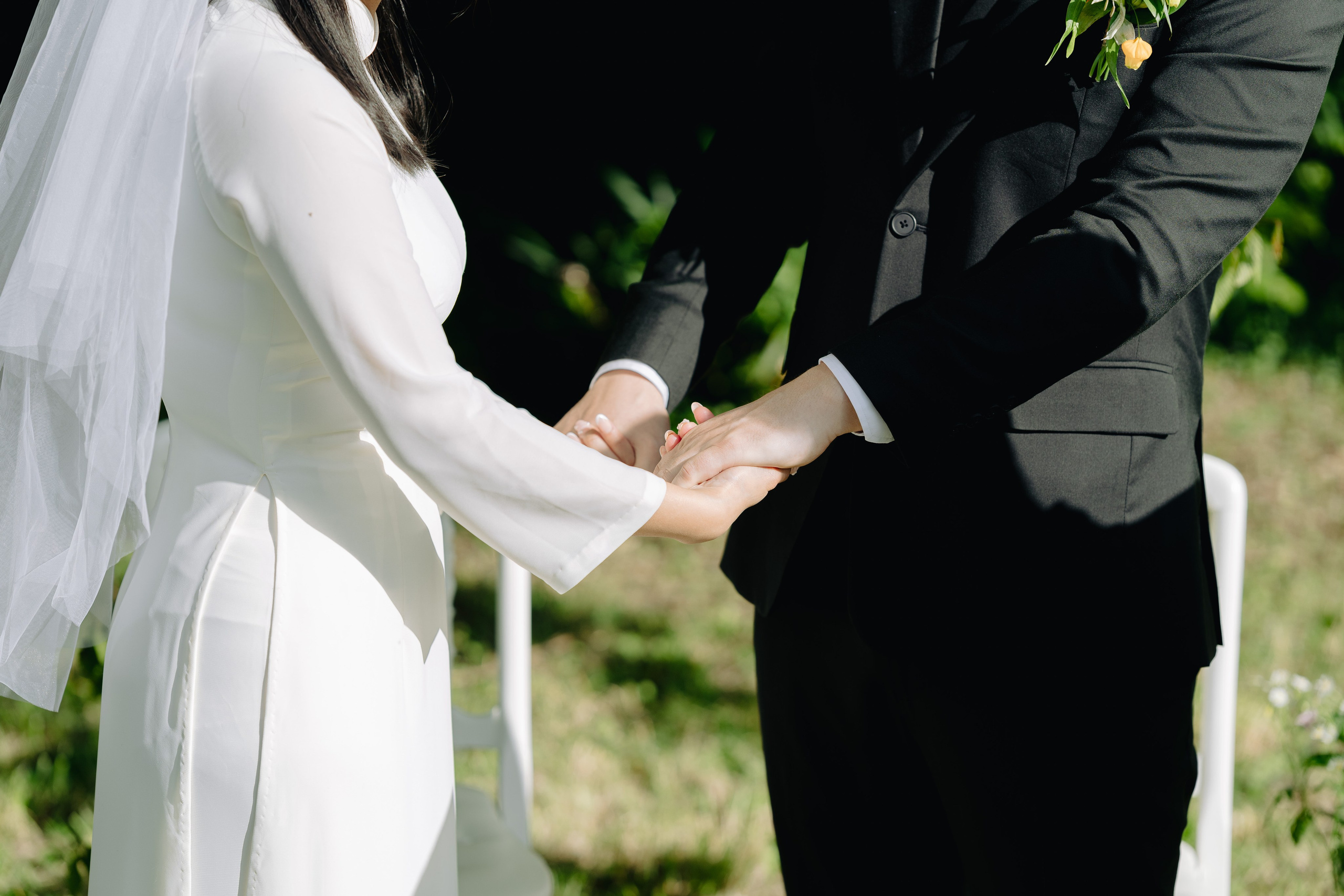 Nhi & Samuel | courtyard. Photographe de Mariage Professionnelle — Genève & Suisse Romande | Tanya Creator