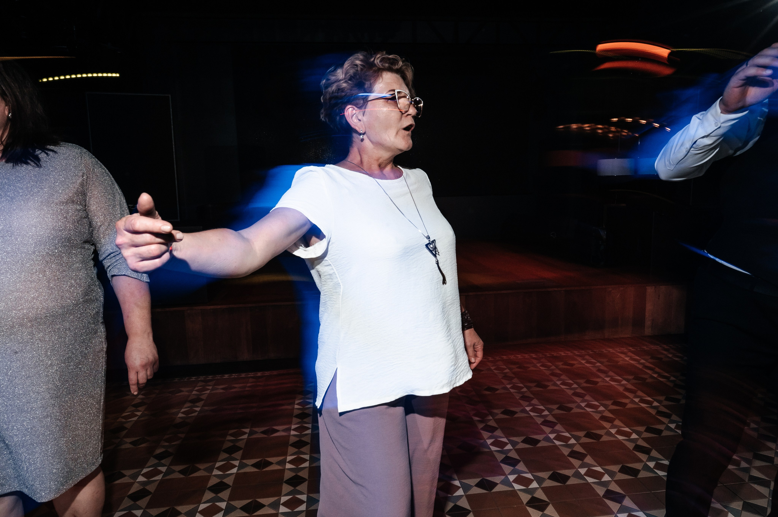 Даниил и Валерия. Черная утка. Полный день. Фотограф Екатерина Бочарникова