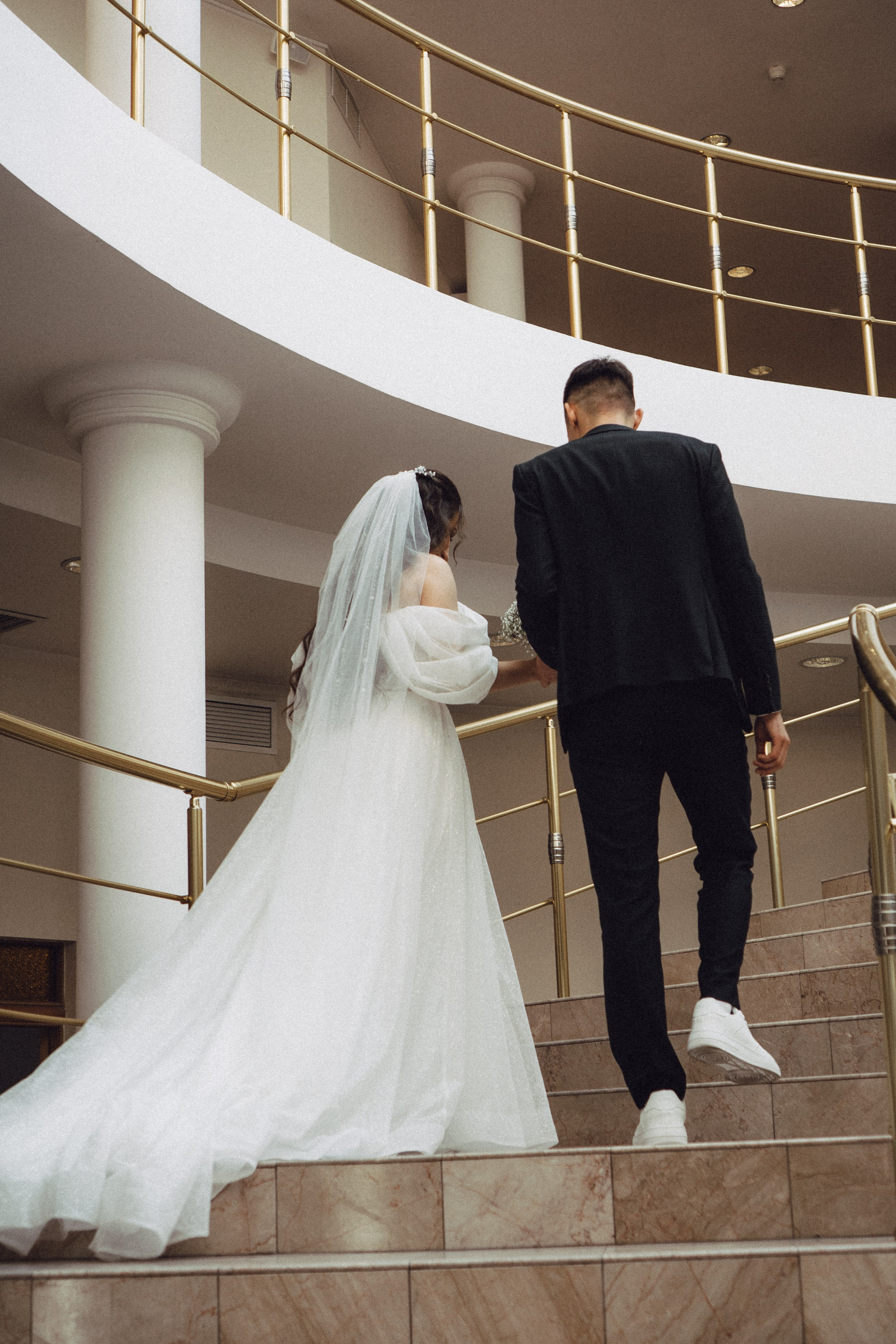 СВАДЕБНАЯ СЬЕМК В ПАРКЕ 300-ЛЕТИЯ. Профессиональный фотограф, Санкт-Петербург — Виктория Богомолова