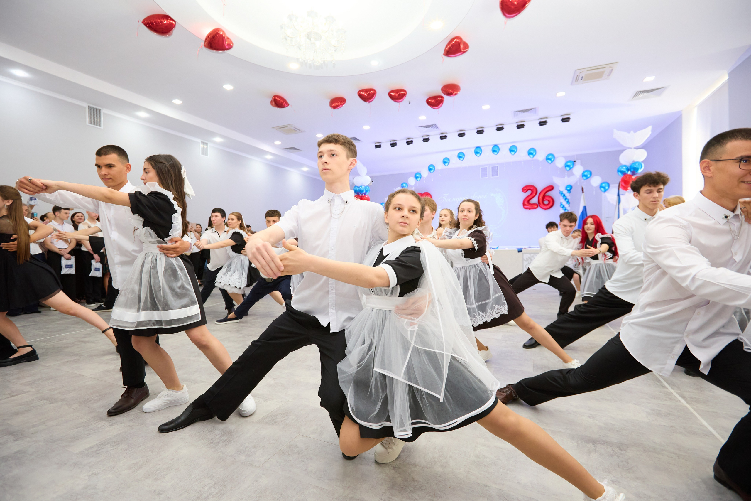 Последний звонок 6 шк 11А Саки. Фотограф в Крыму Светлана Викулова