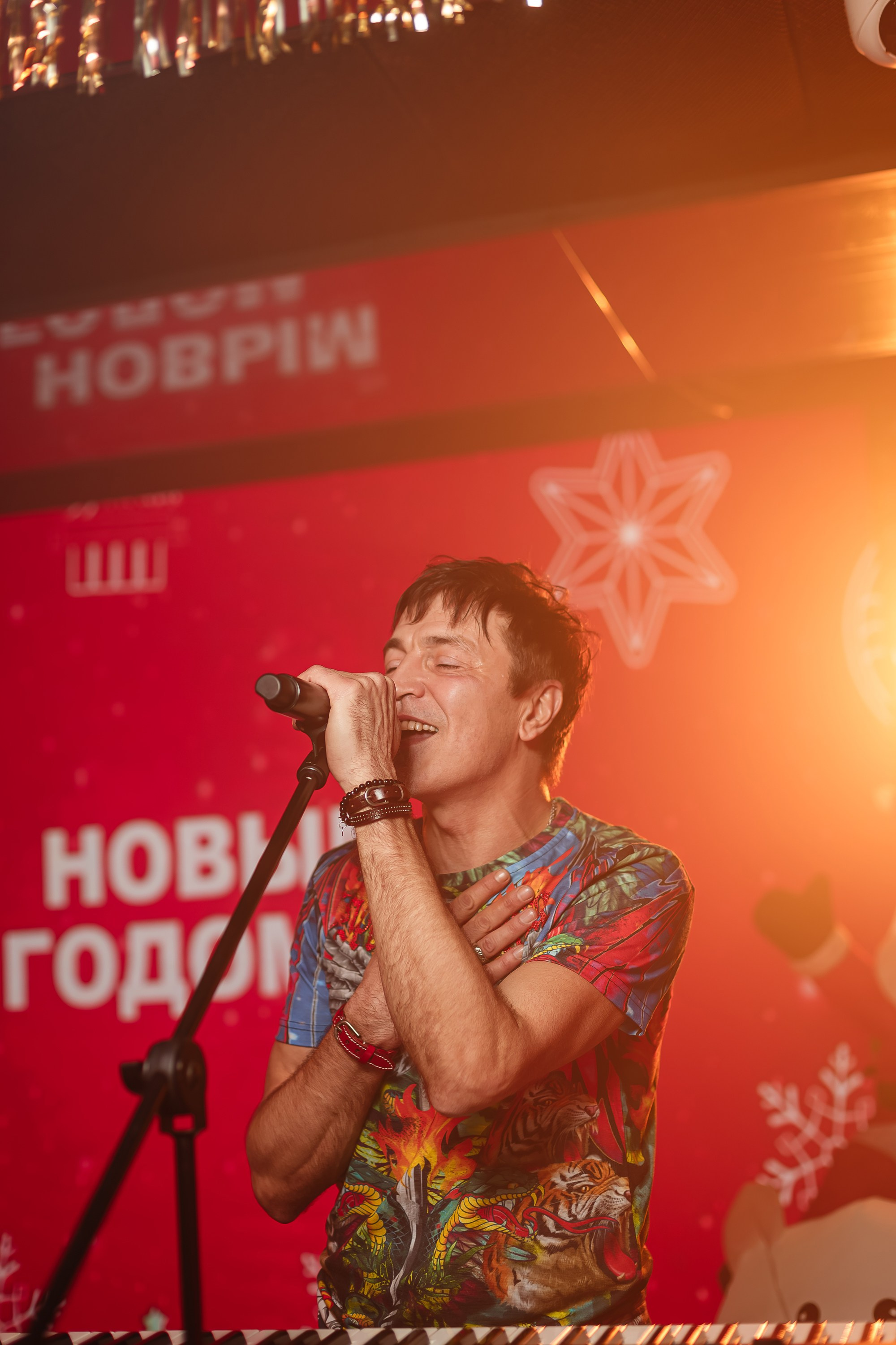 Новогодняя ночь_Santa Barbara_Симферополь_31.12.2024. Аминов Руслан | Фотограф