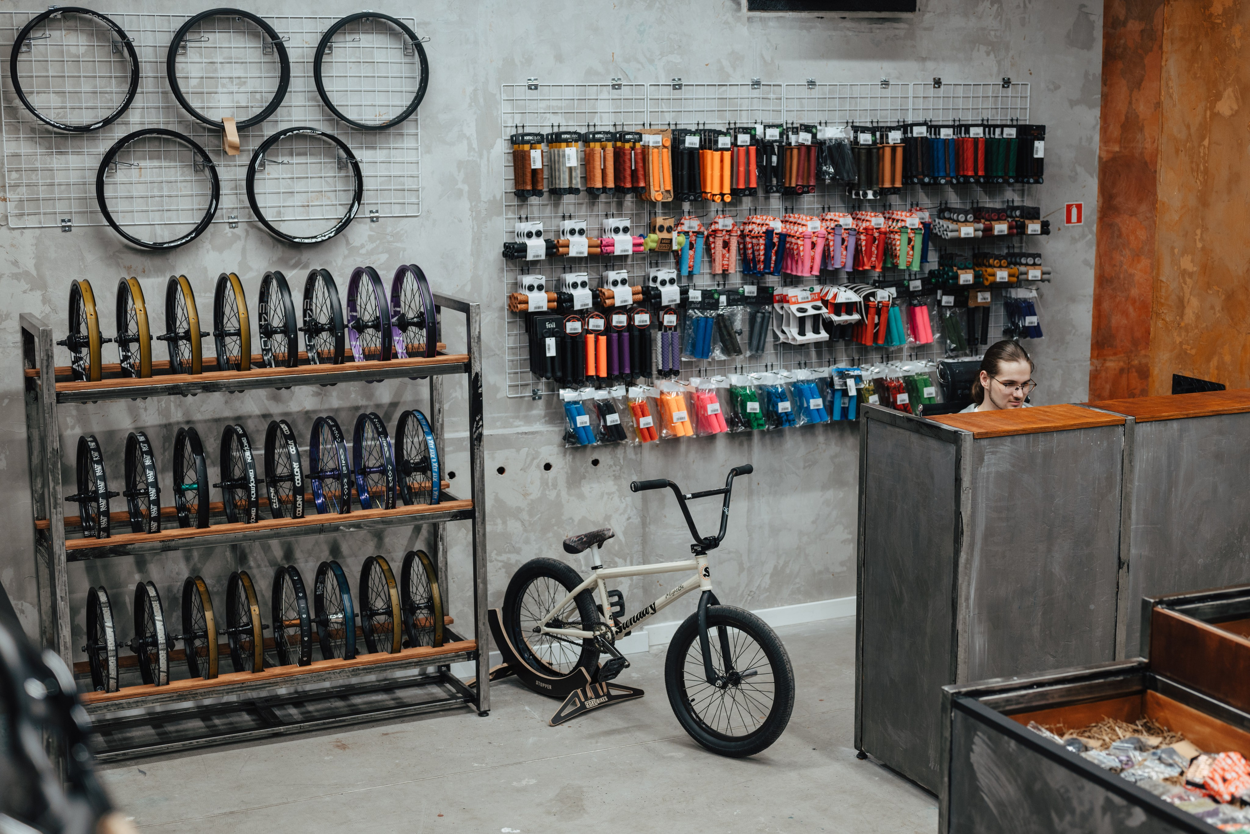 Магазин BMX Might Be. Юлия Суббоцкая