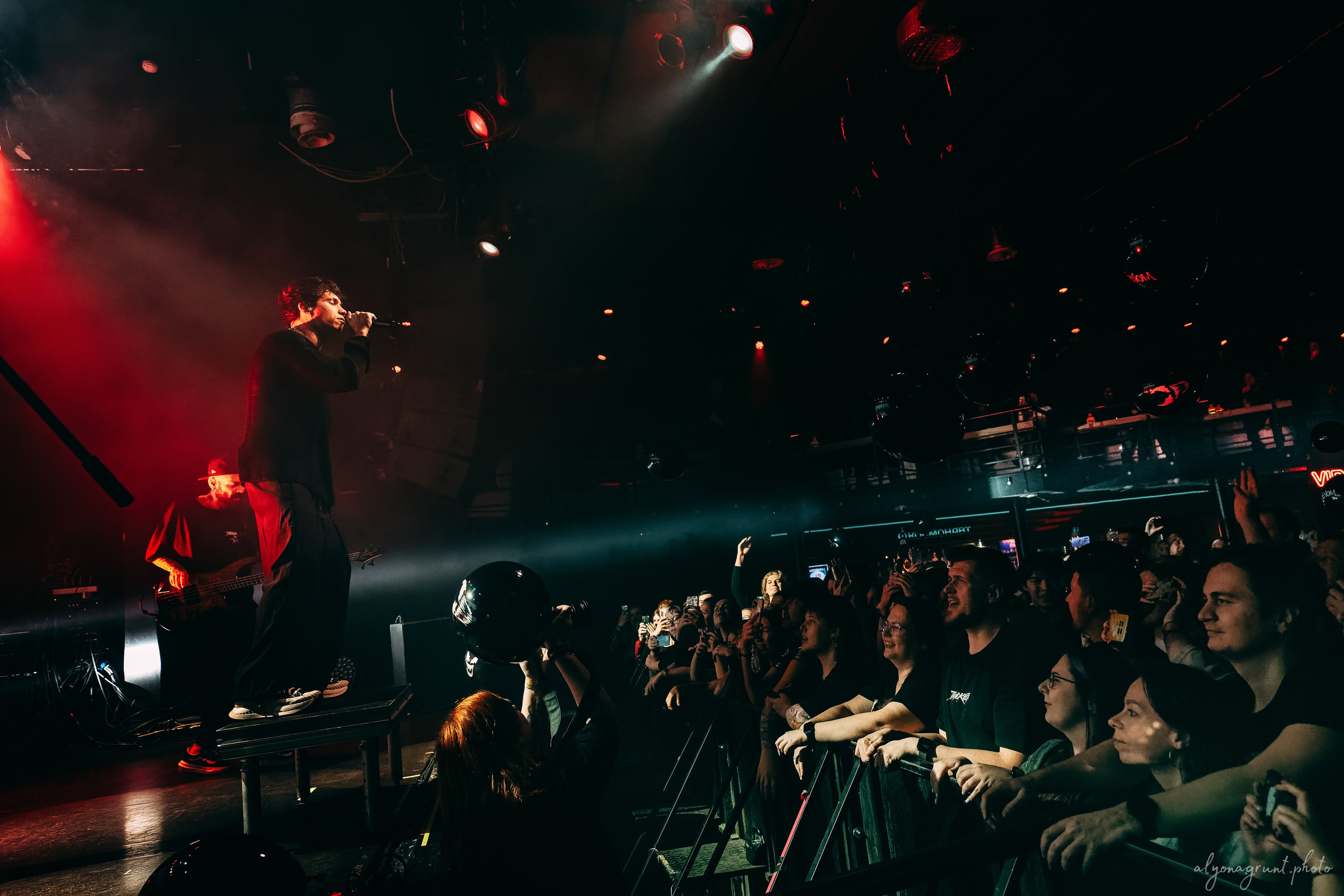 Таймсквер, фоторепортаж, СПБ, Космонавт, 14.11.2025. Алена Адрианова: фотограф в Санкт-Петербурге