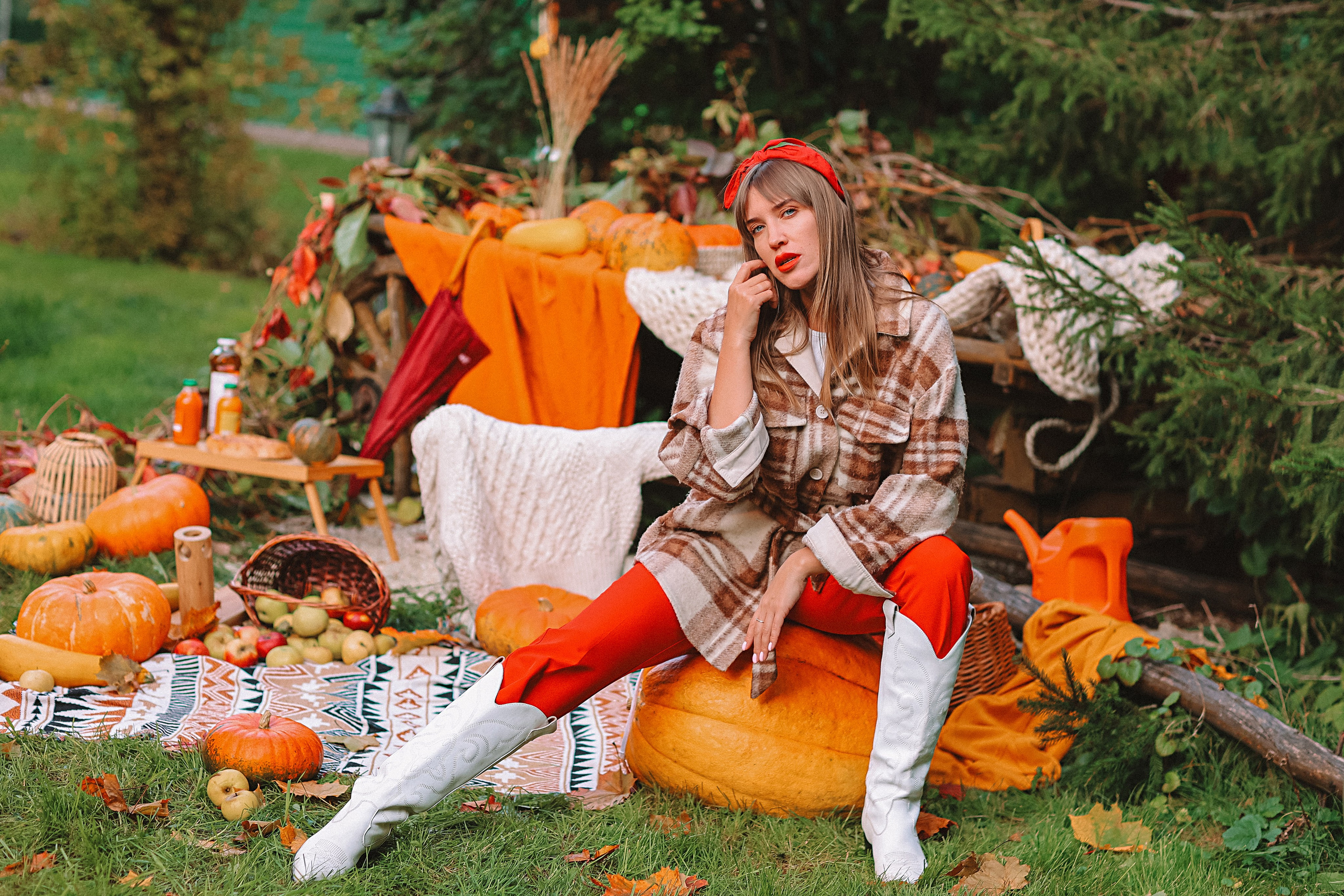 Тыквы. Семейный фотограф Тюмень, фотограф на роды Салмина Мария