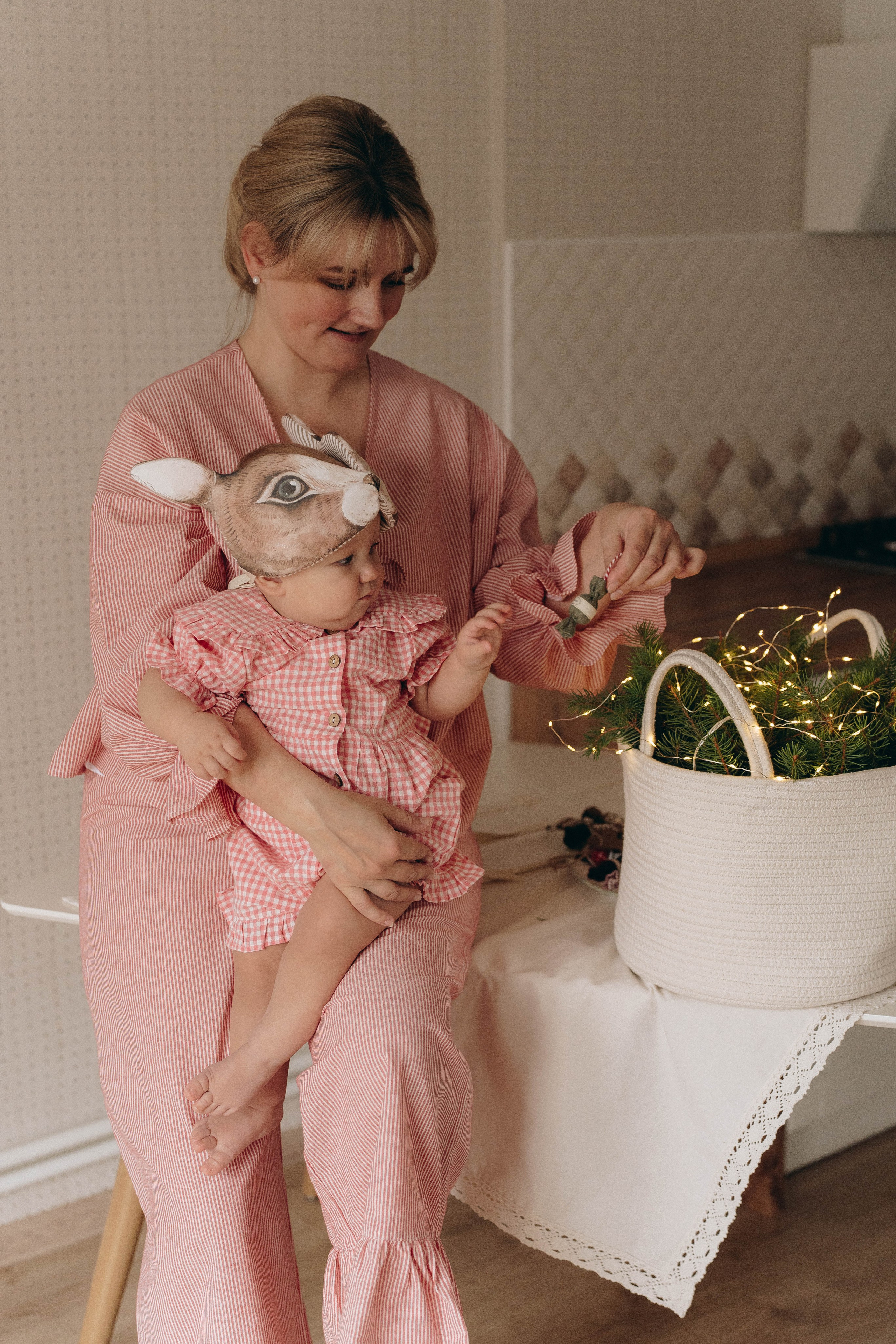 Новый год Юля Варвара. Семейный фотограф — Волгоград