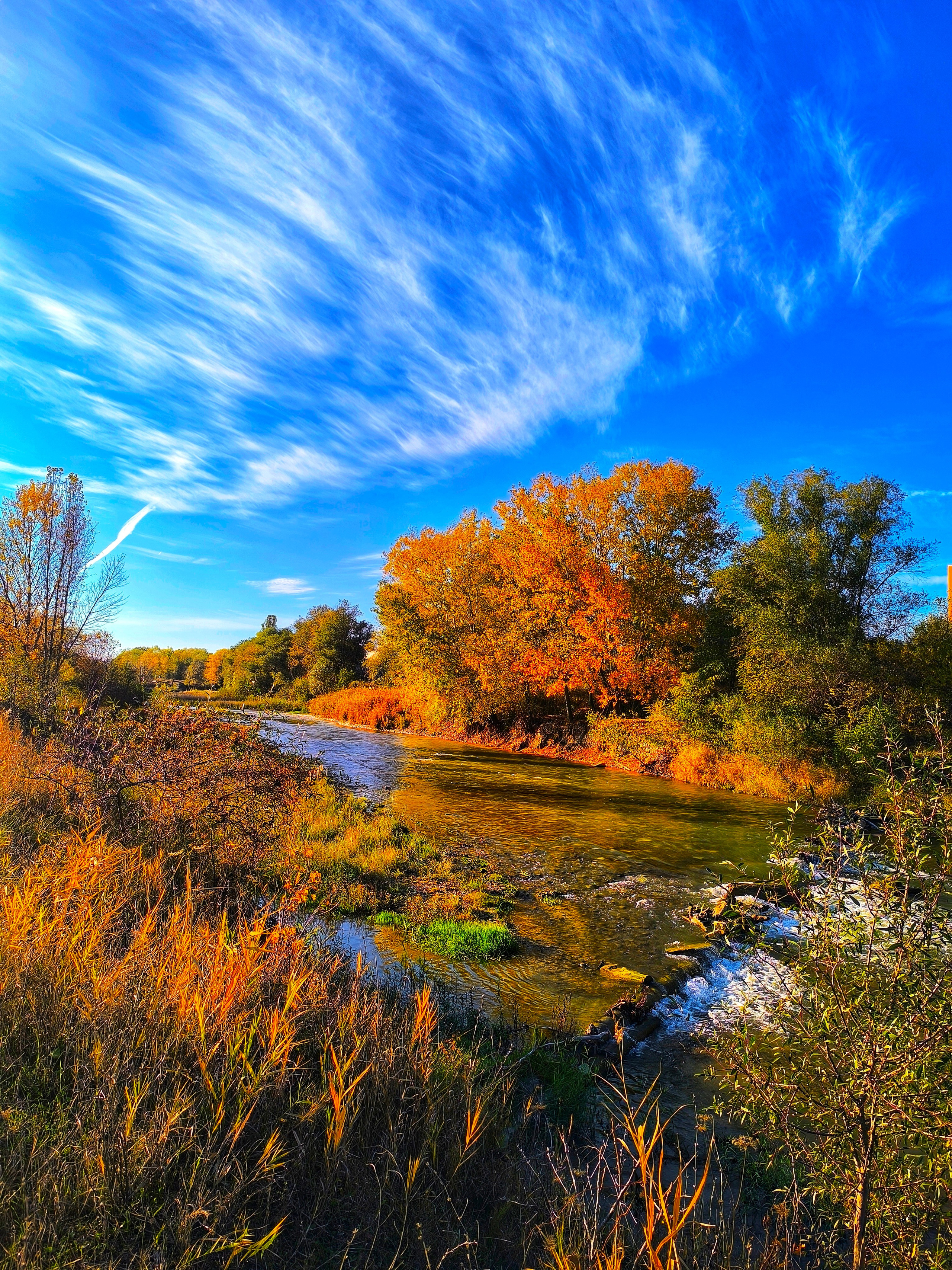 Осенняя горная река в Пятигорске во время шикарного заката. Фотосайт Андрея Прокопенко