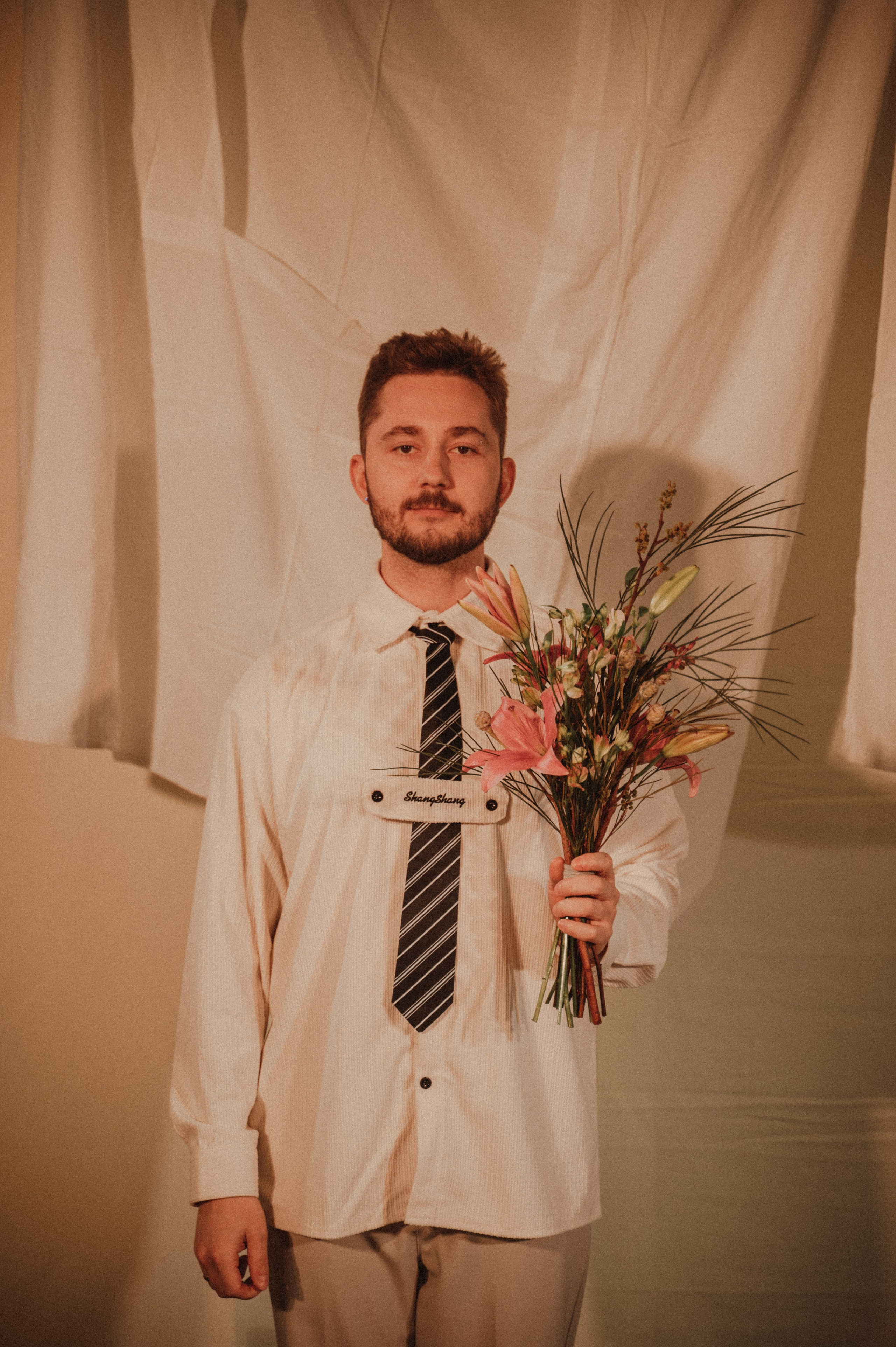 Цветы на подоконнике. Свадебный фотограф в Рязани Дзюрак Елизавета