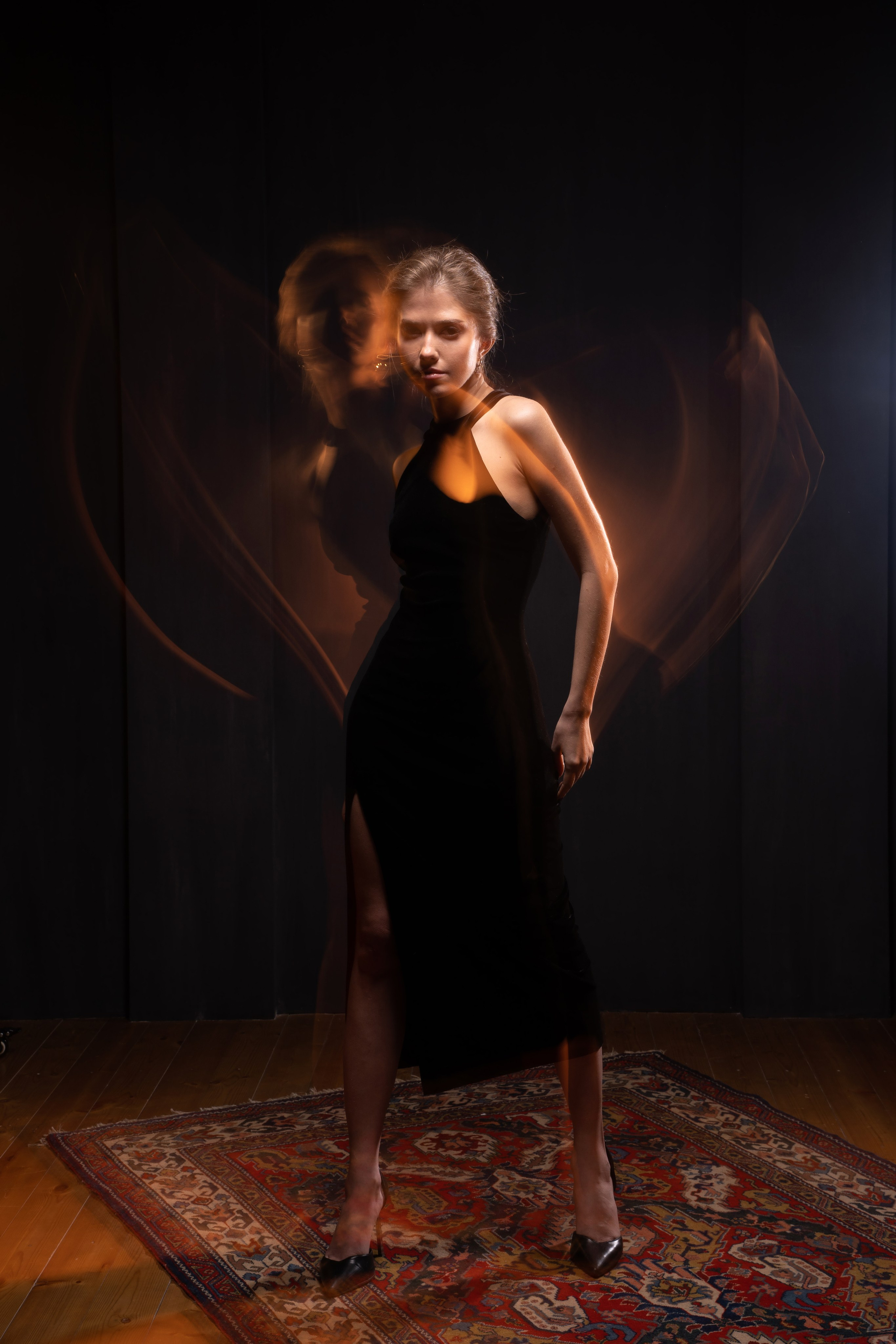 Анастасия (оммаж «Птицы»). Главная