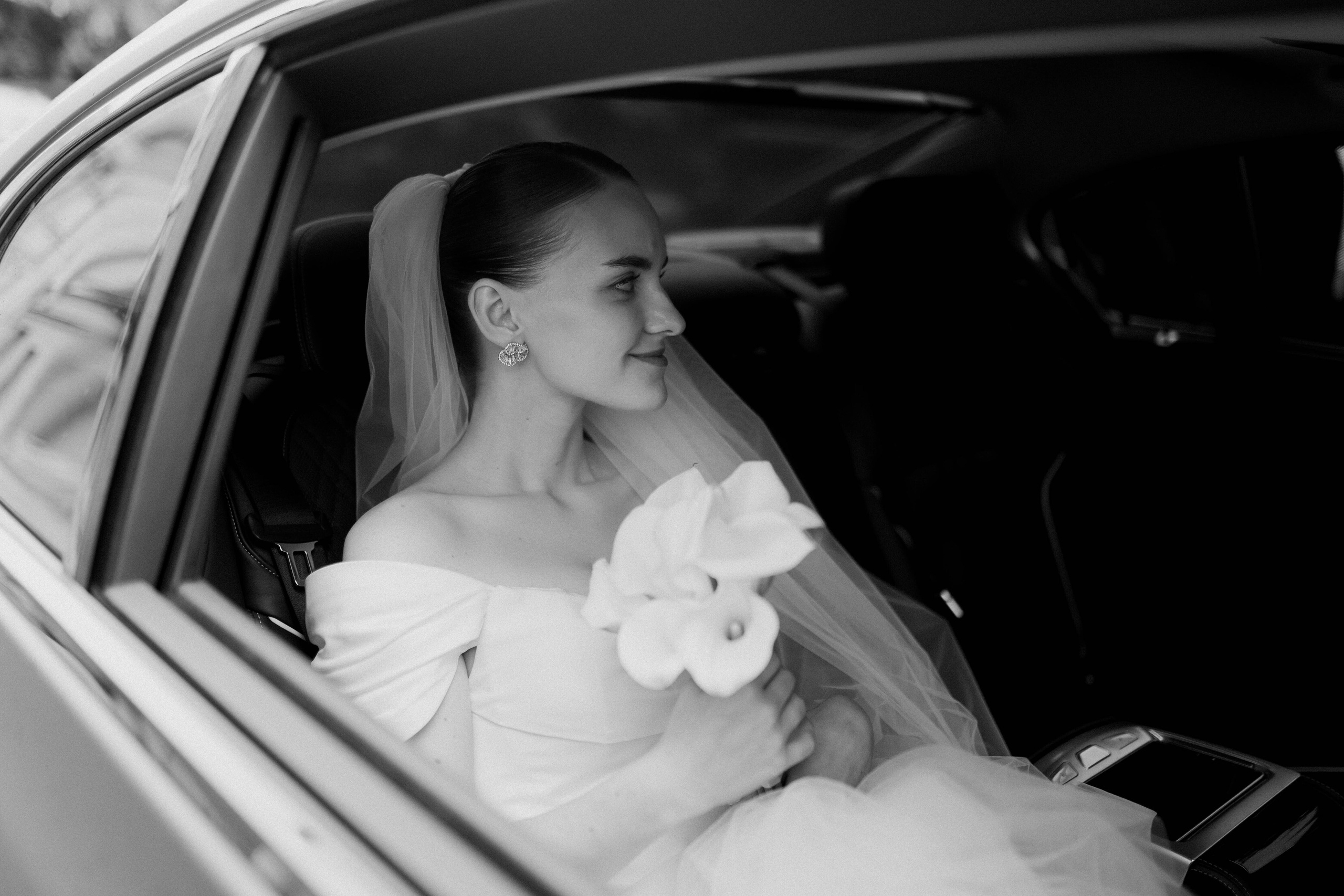 …. Свадебный фотограф в Санкт-Петербурге Александра Чукавина