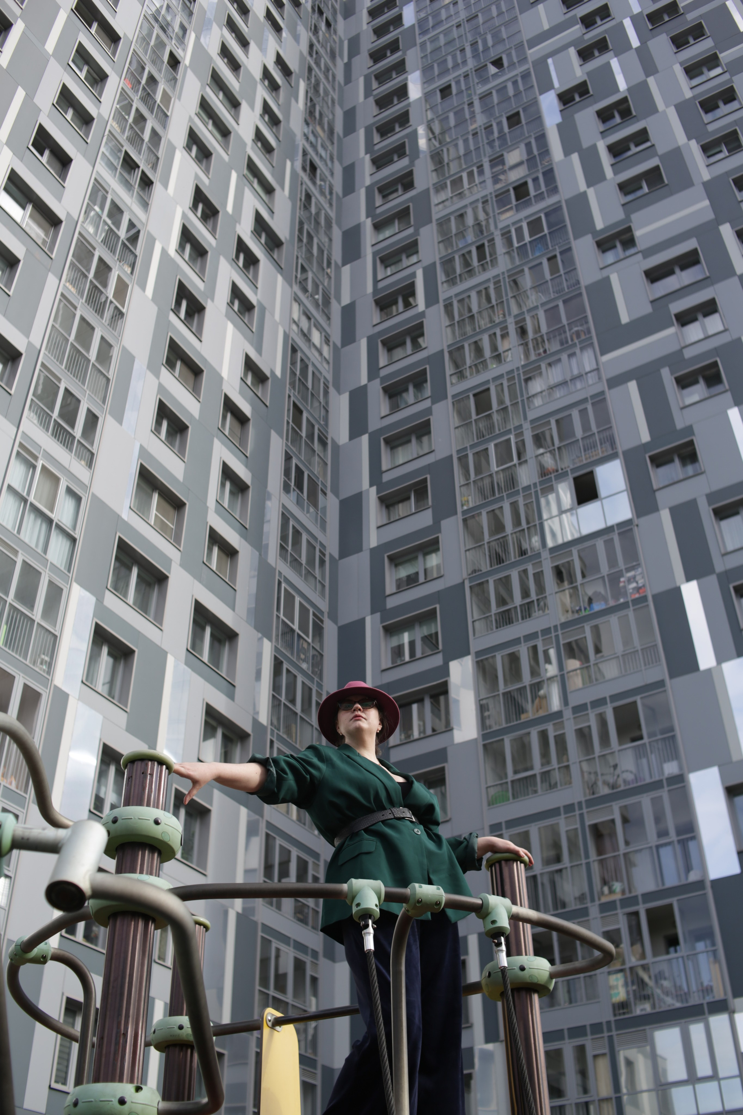 Прогулочная фотосессия с Тоней в Перми от MarCh Photography | Городские локации и стильный образ. MarCh Photography — Фотограф в Перми