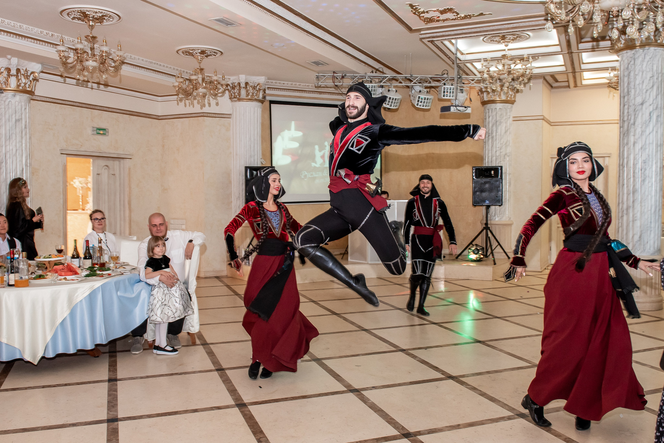 Руслан и Нина. Свадебный фотограф в Новосибирске. Александра Верхушина