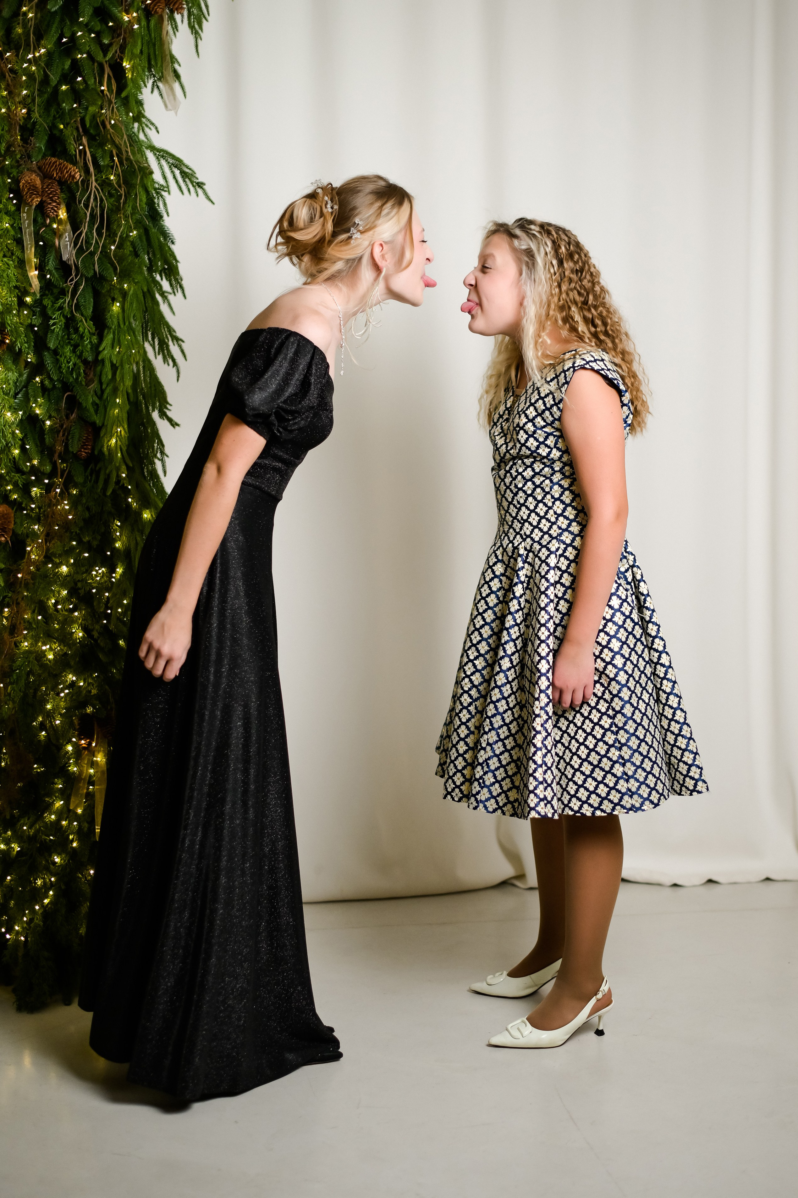 Семья Александра, Сашеньки, Юленьки и Катюши