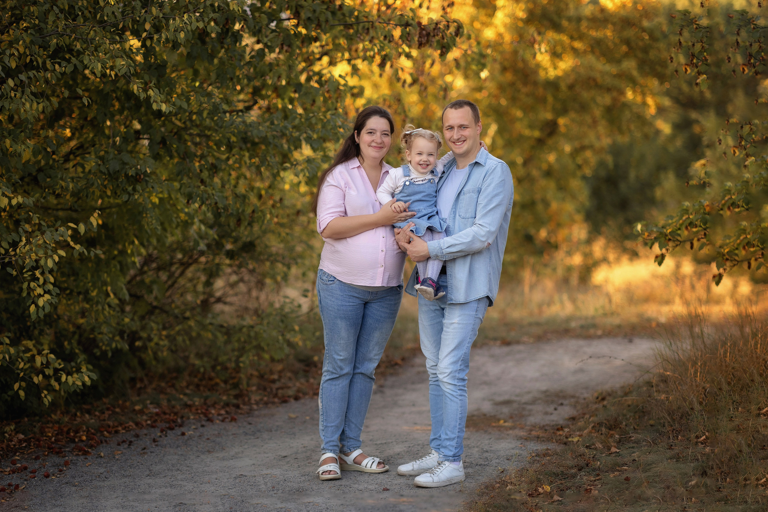 Семейная прогулка. Фотограф на крещение и венчание