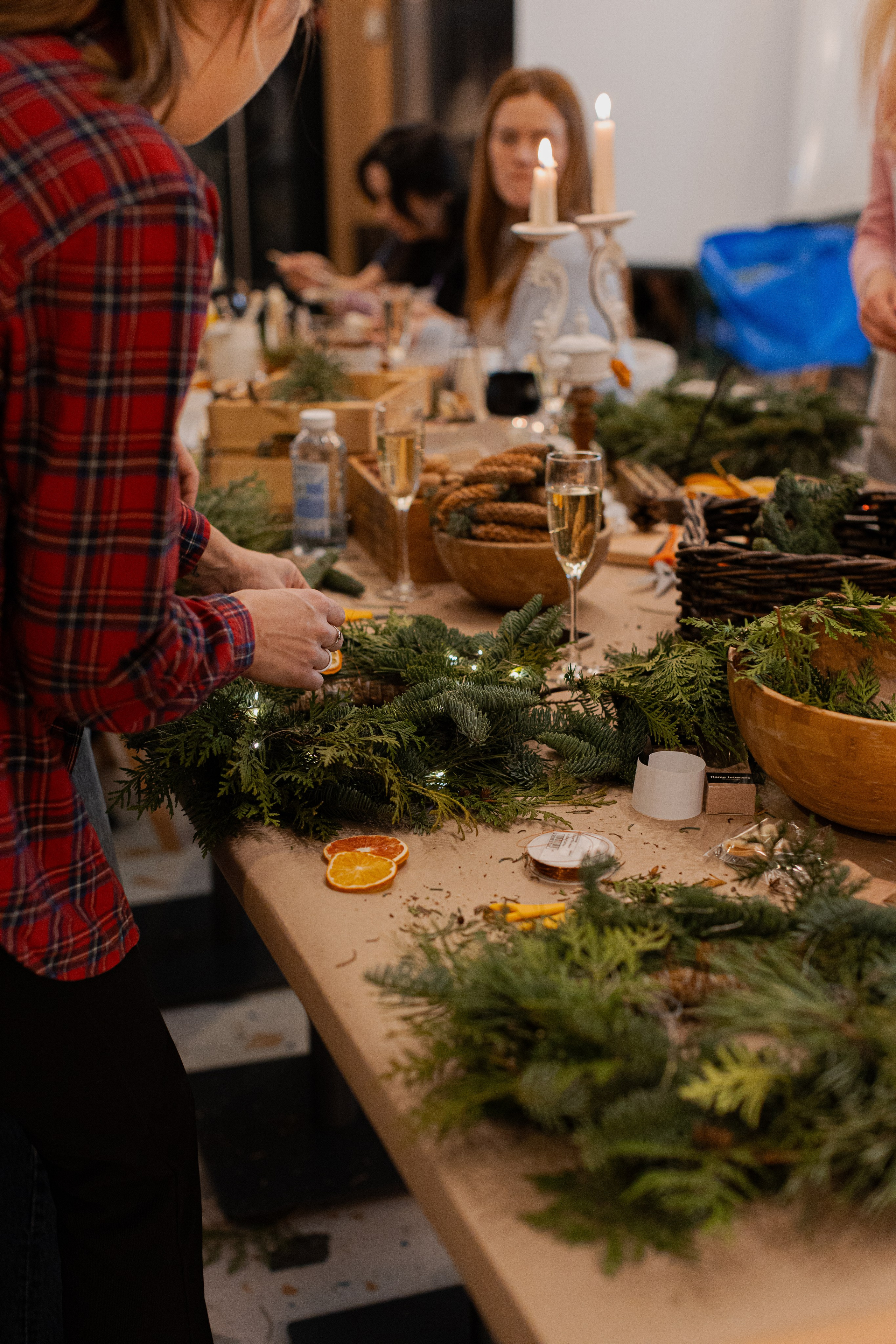 Мк свечи и венок (новогодний корпоратив). Анастасия Ракчеева Художник