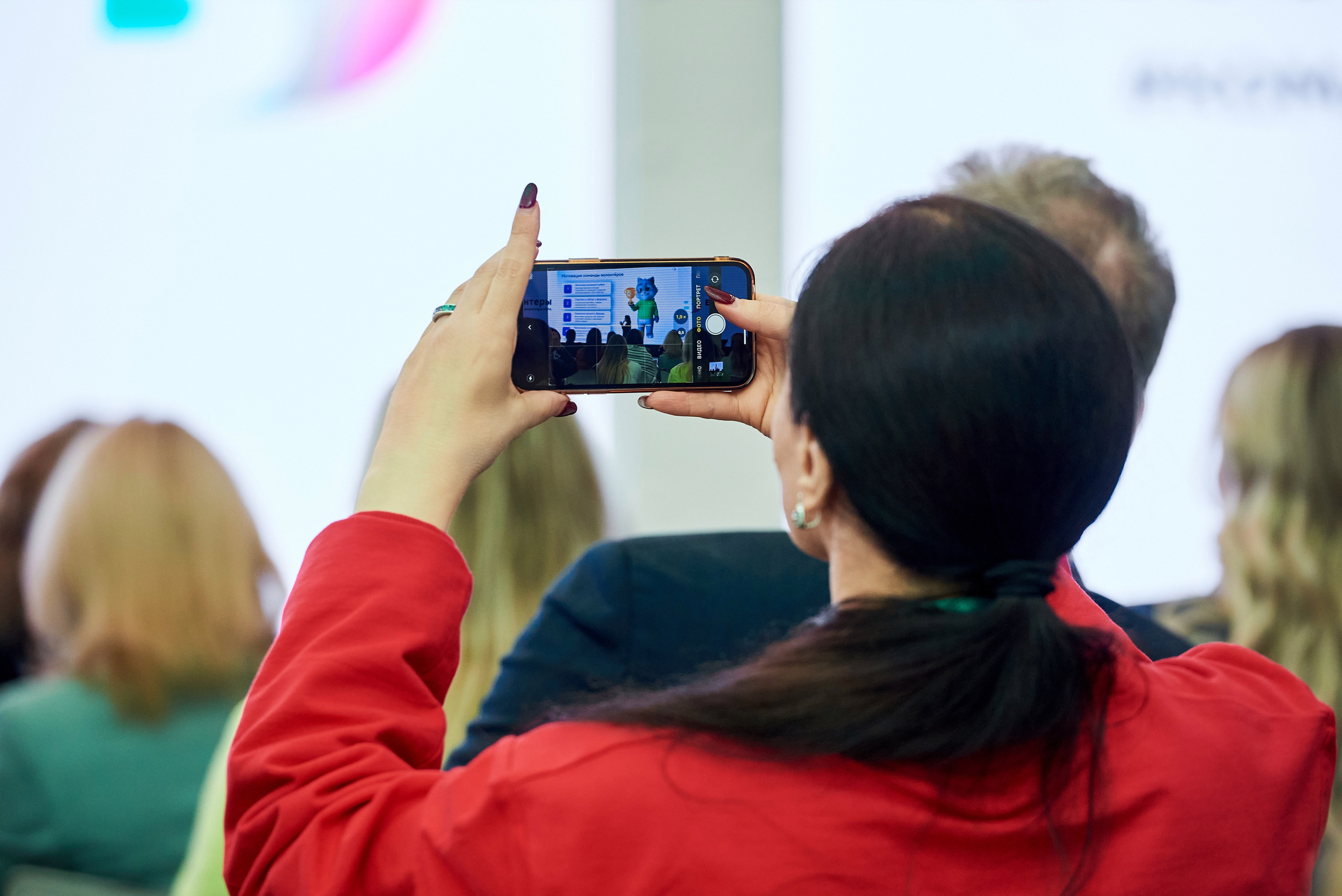 Волонтеры Северо-Запада. Иван Ступа, репортажный фотограф в Санкт-Петербурге и Ленинградской области