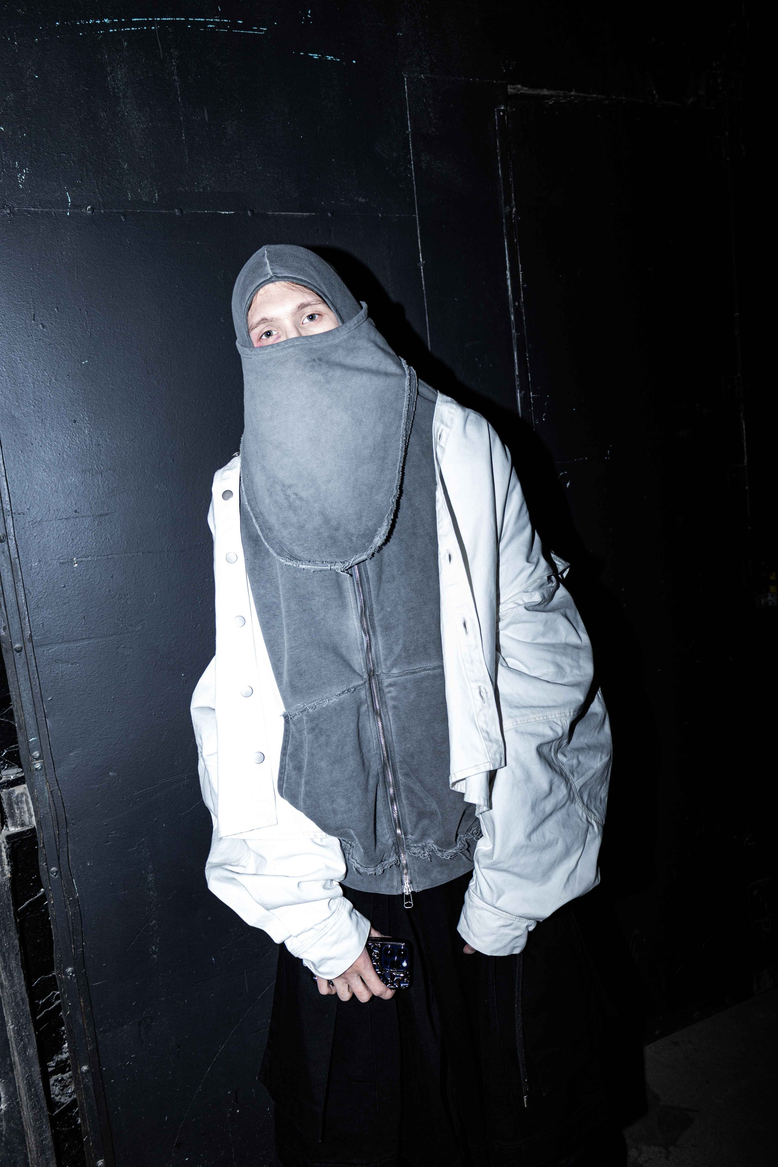 Auxi Backstage. VICTORIA SHU