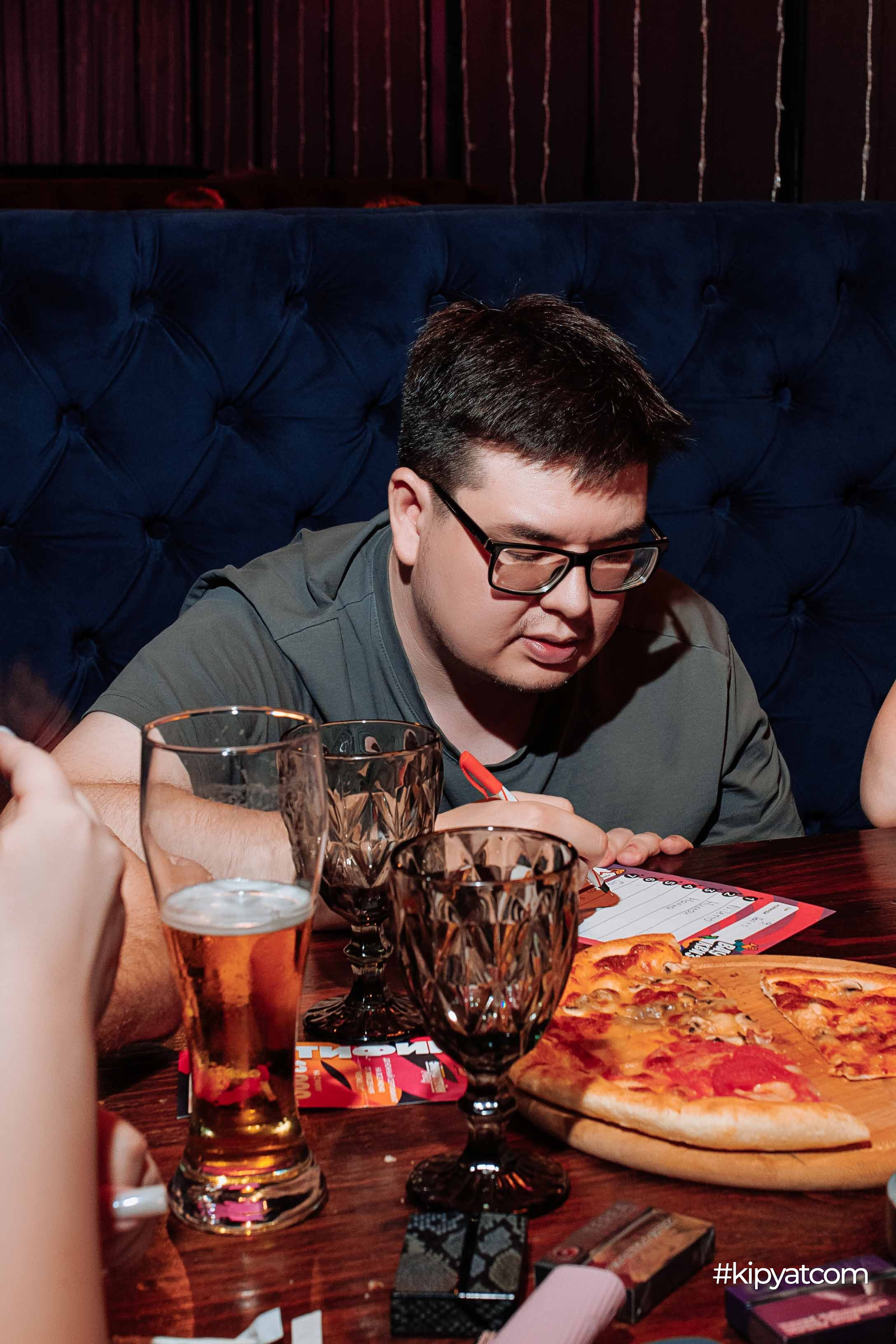 Эйнштейн Party