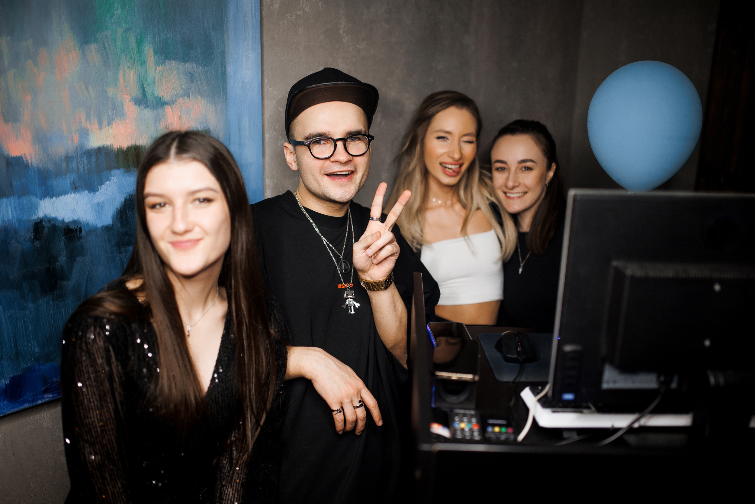 01\04\2023 Караоке в Мяте Спортивная. Мята Спортивная — Кальянная, караоке, бар в Минске