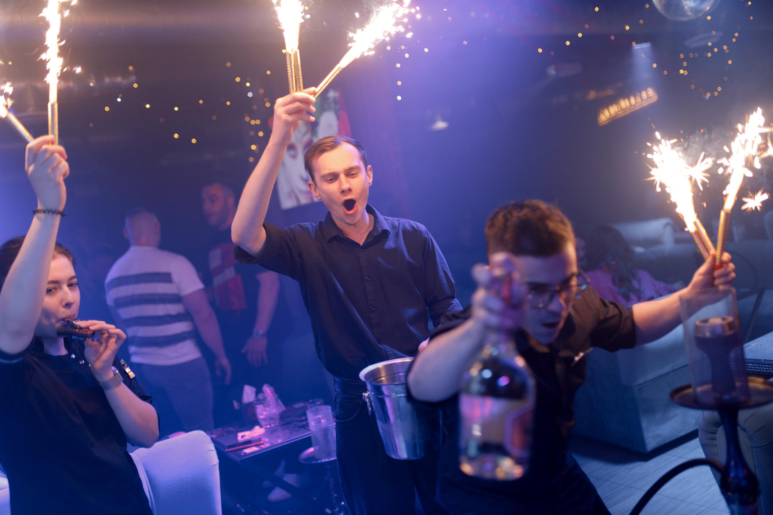 27\04\2023 Караоке в Мяте Спортивная. Мята Спортивная — Кальянная, караоке, бар в Минске