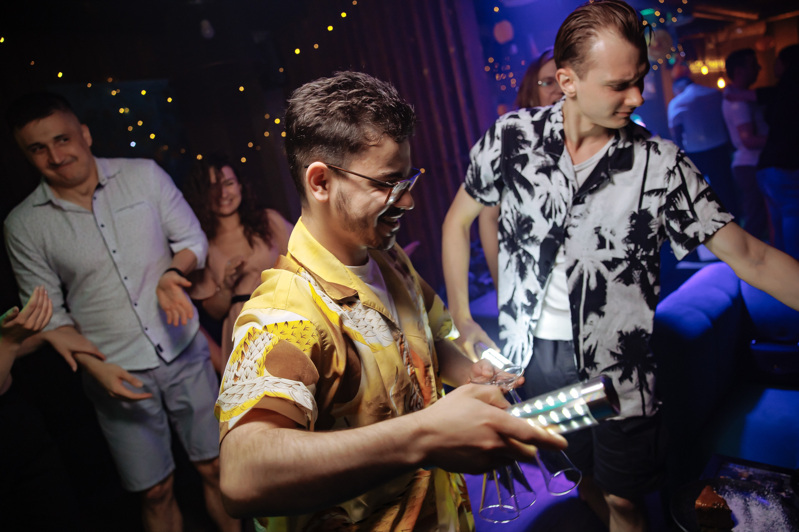 Hawaiian Party 30-06-23. Мята Спортивная — Кальянная, караоке, бар в Минске