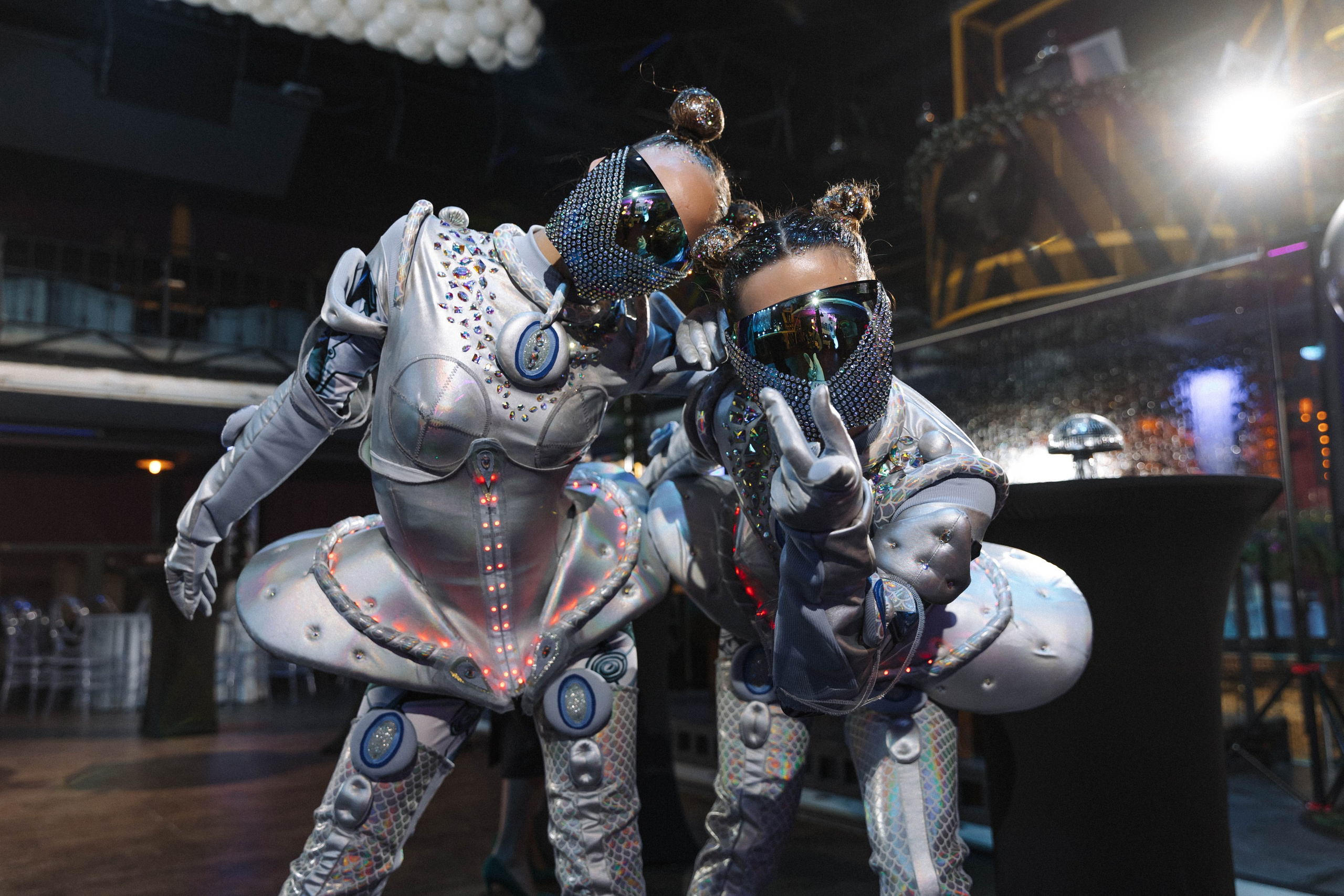 ИТЭЛМА. Э Т О М Ы