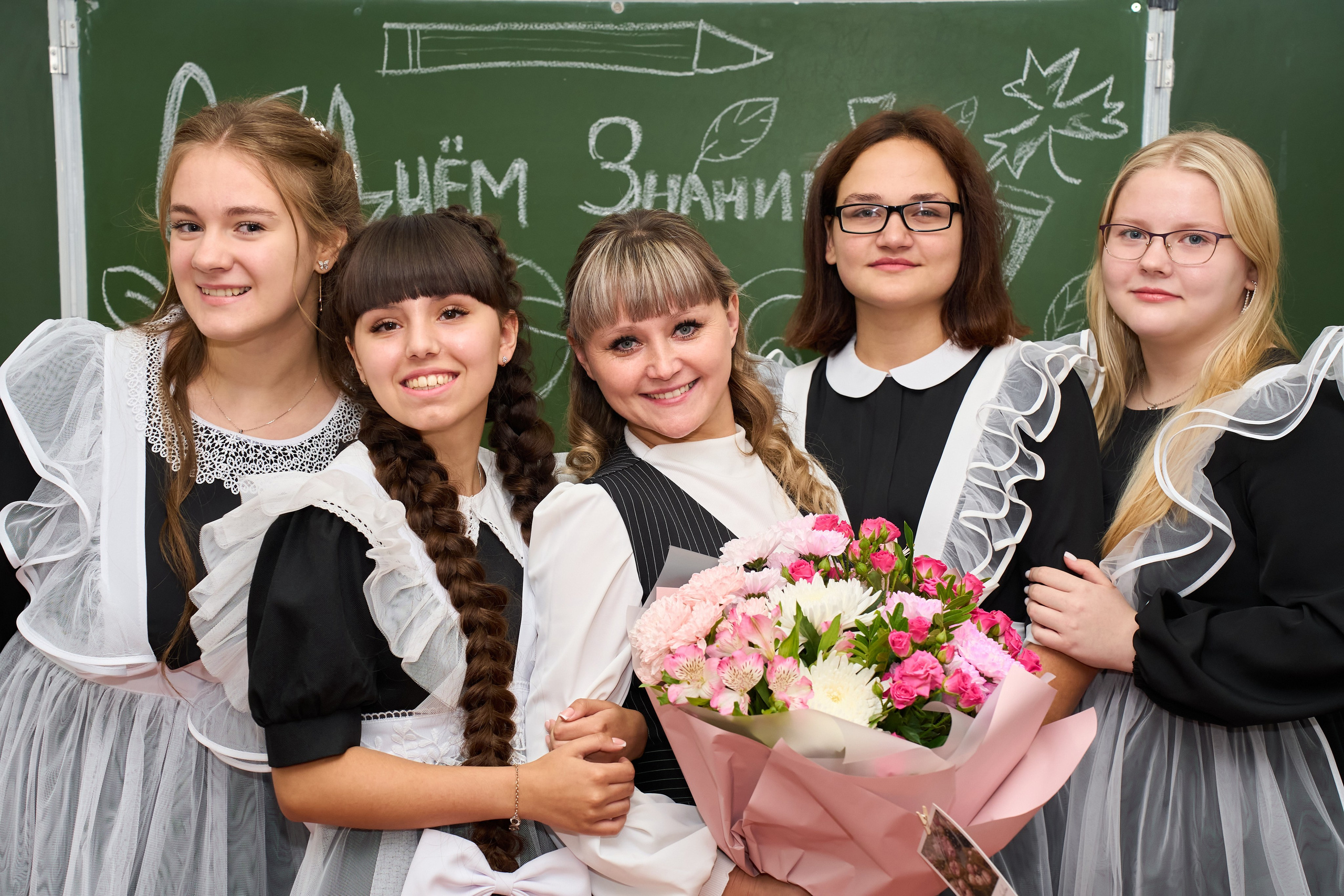 СШ № 1 Седельниково 9 класс 2024 г. Фотограф и видеограф Павел Серобабов