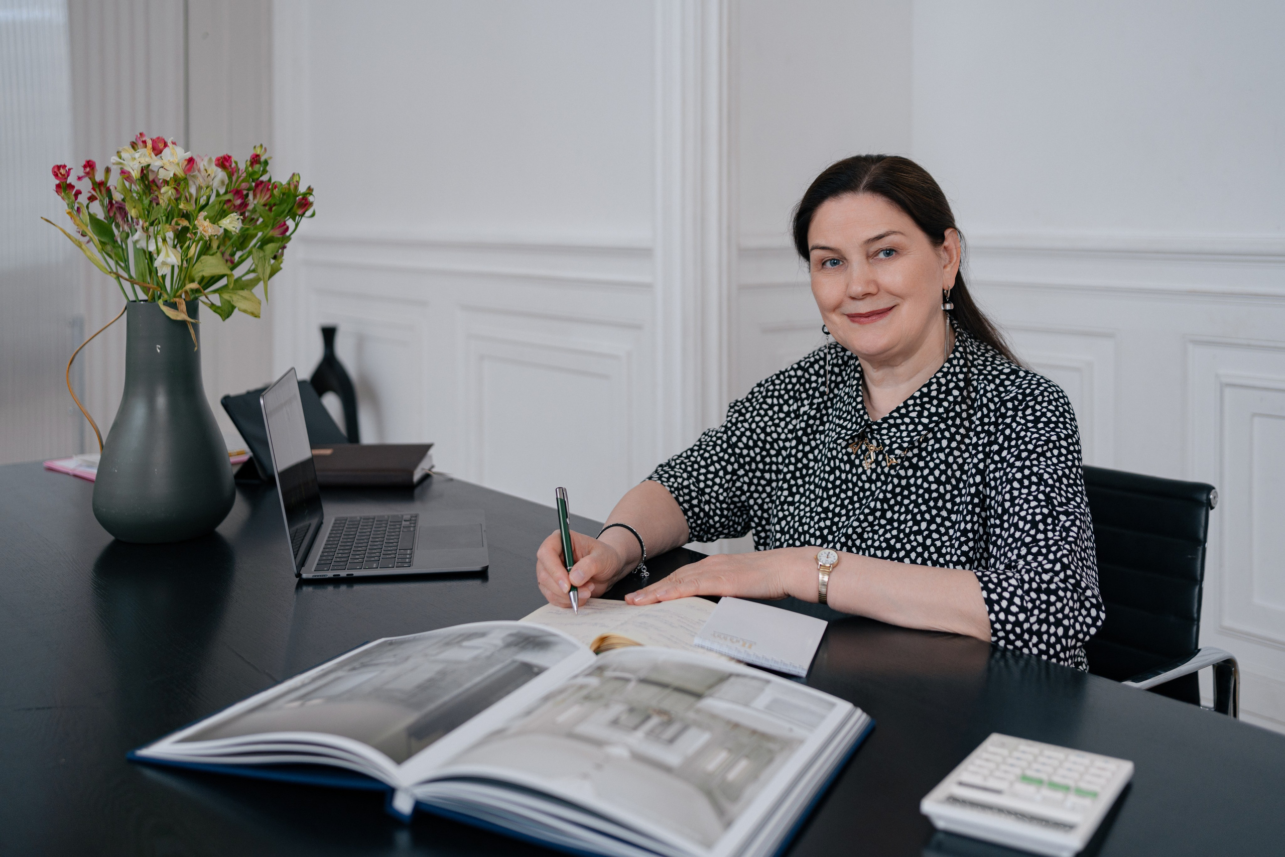 Агентство недвижимости. Фотограф Виктория Юленкова