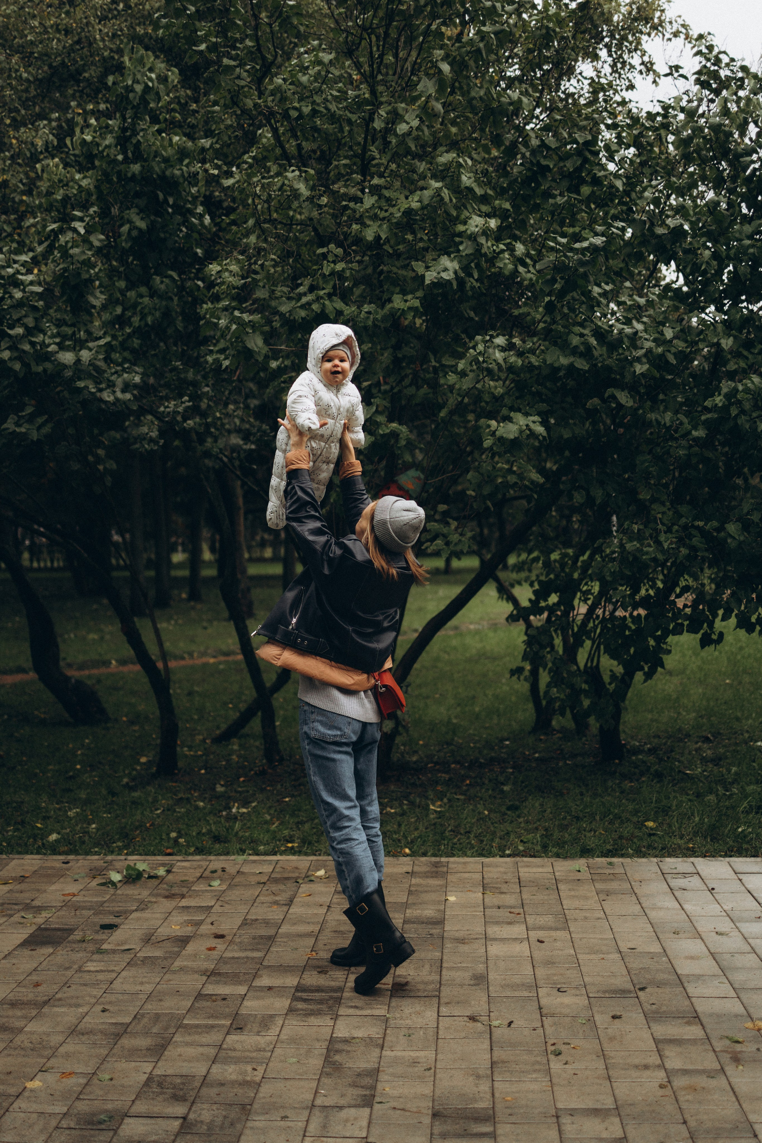 Женя и Мира. Главная