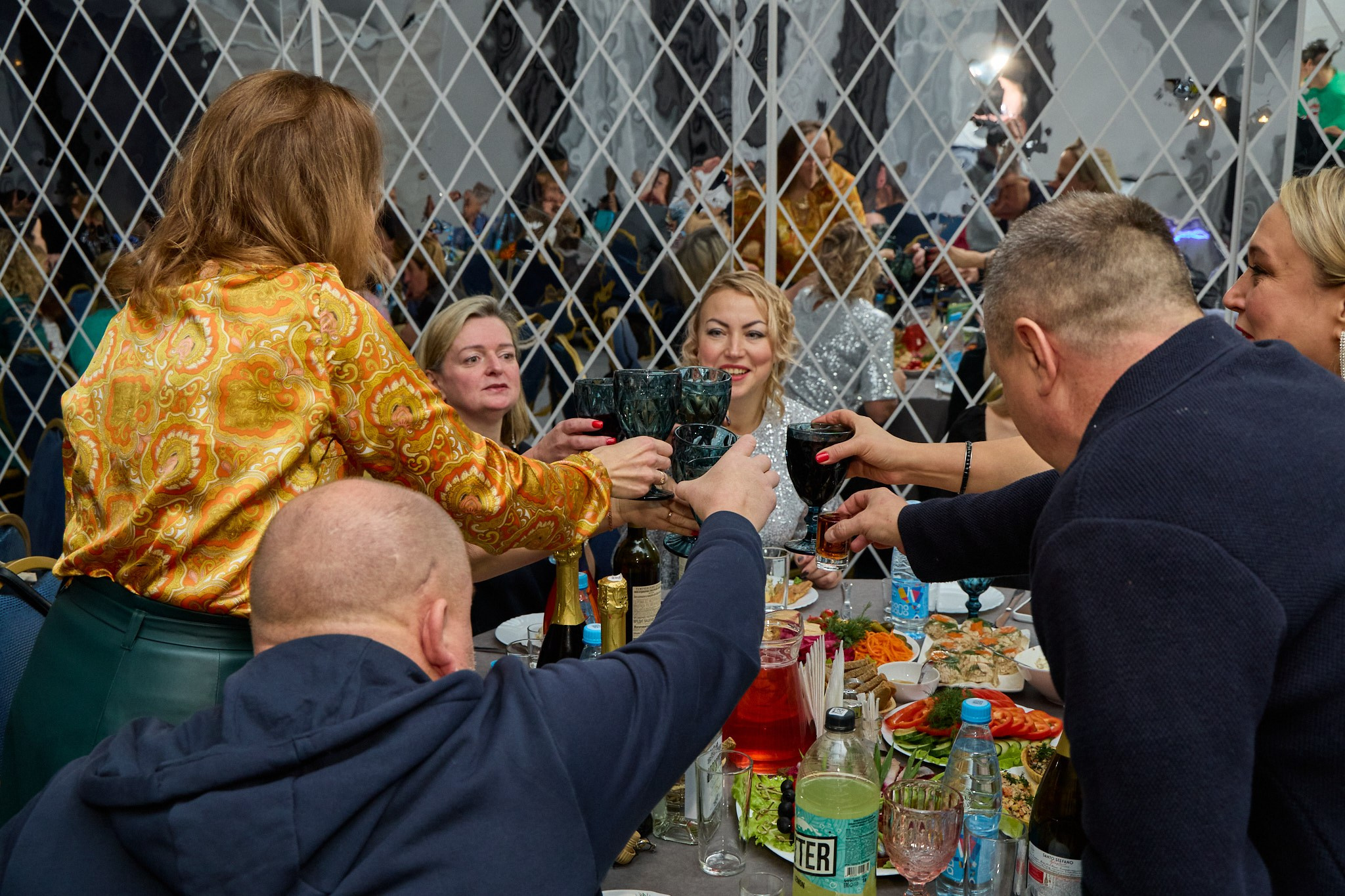 Предновогодняя вечеринка. Свадебный и семейный фотограф в г. Волхов Алексей Кочерыжкин