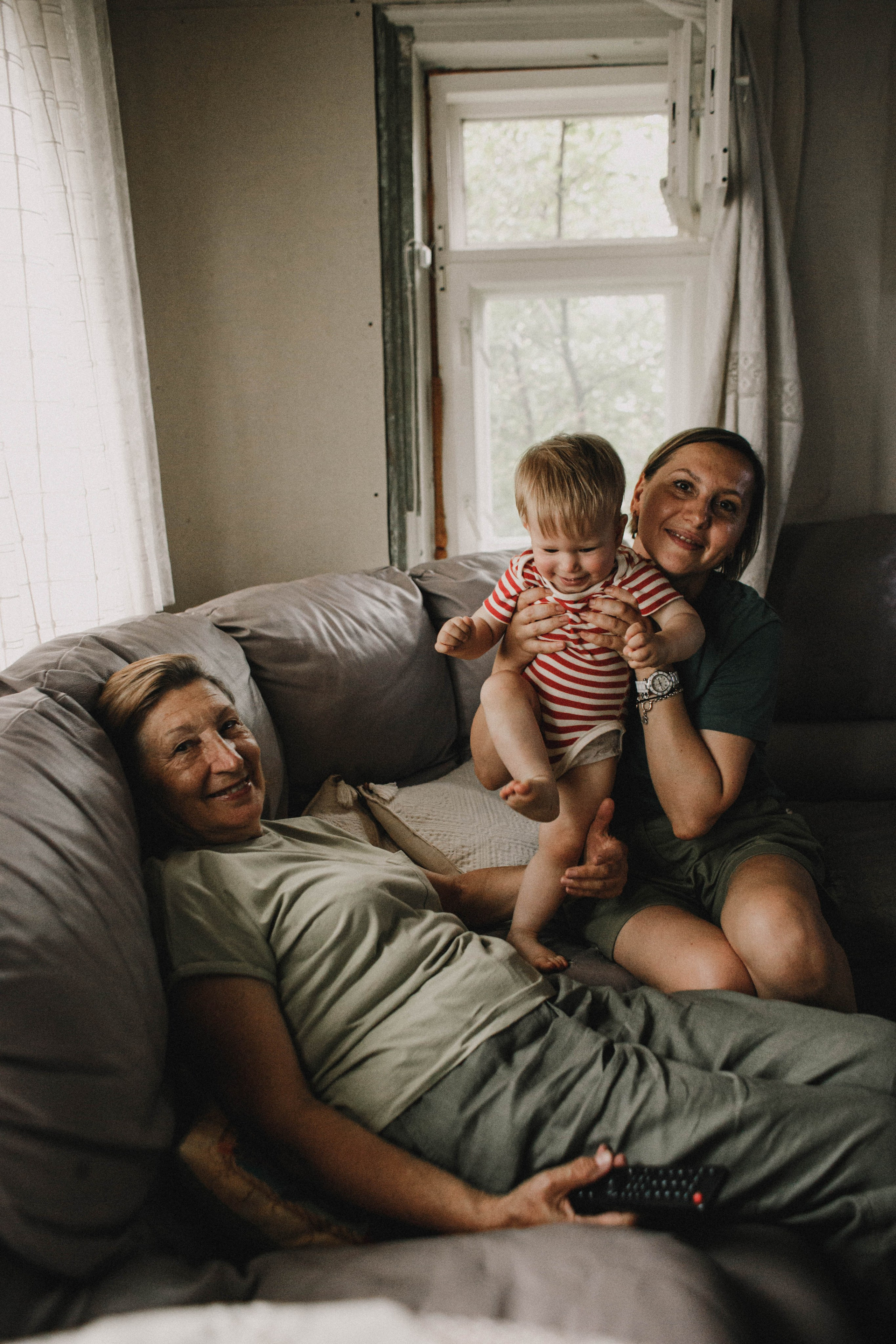Сева у бабушки. Фотограф в Нижнем Новгороде