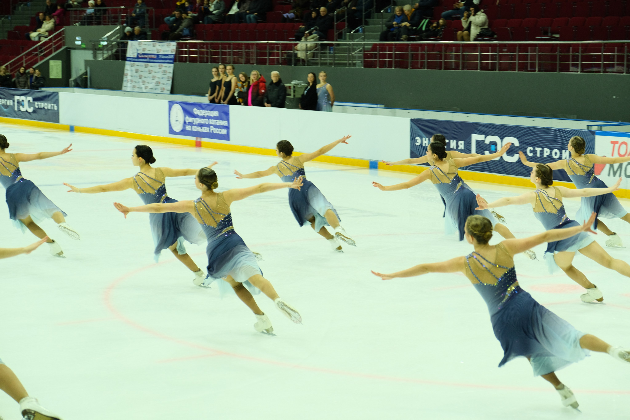 «Самарочка» этап кубка России по синхронному фигурному катанию. Александр Носов. Портретный и репортажный фотограф в Самаре