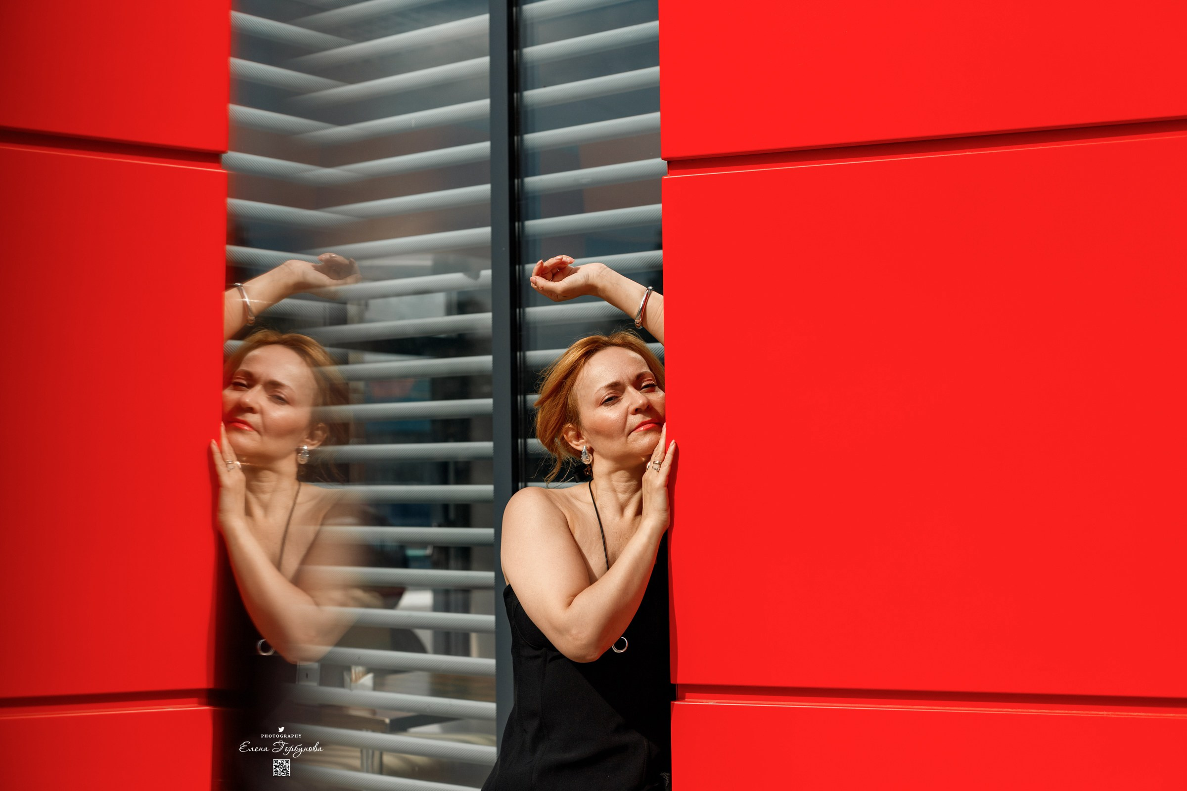 Отражения. Евгения. Июнь 2025. Фотограф Пермь. Свадьбы. Семья и дети, школа, д. сад. Фотокниги