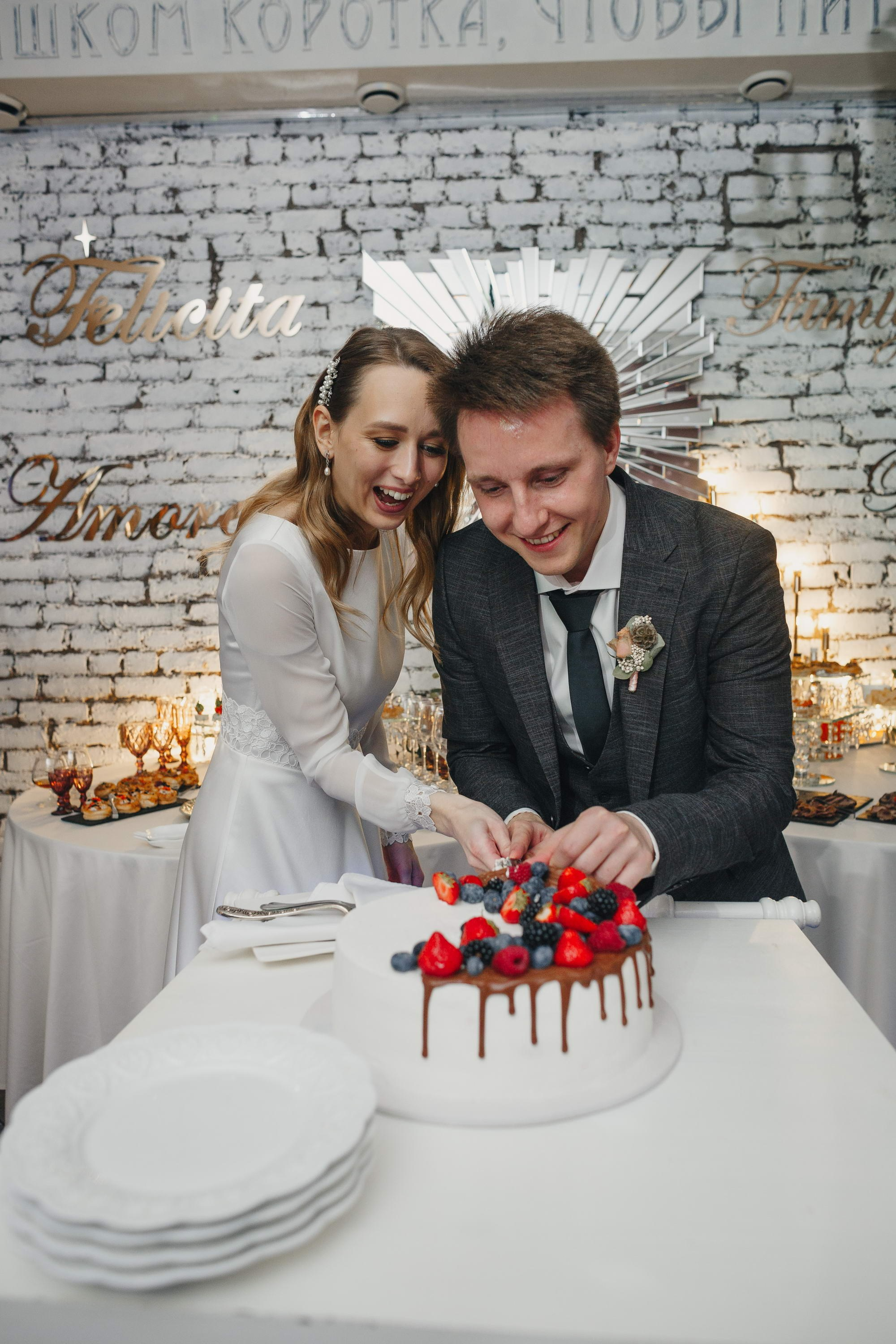 Красивая свадьба. Свадебный фотограф Игорь Брундасов 8PHOTO на свадьбу венчание загс СПб