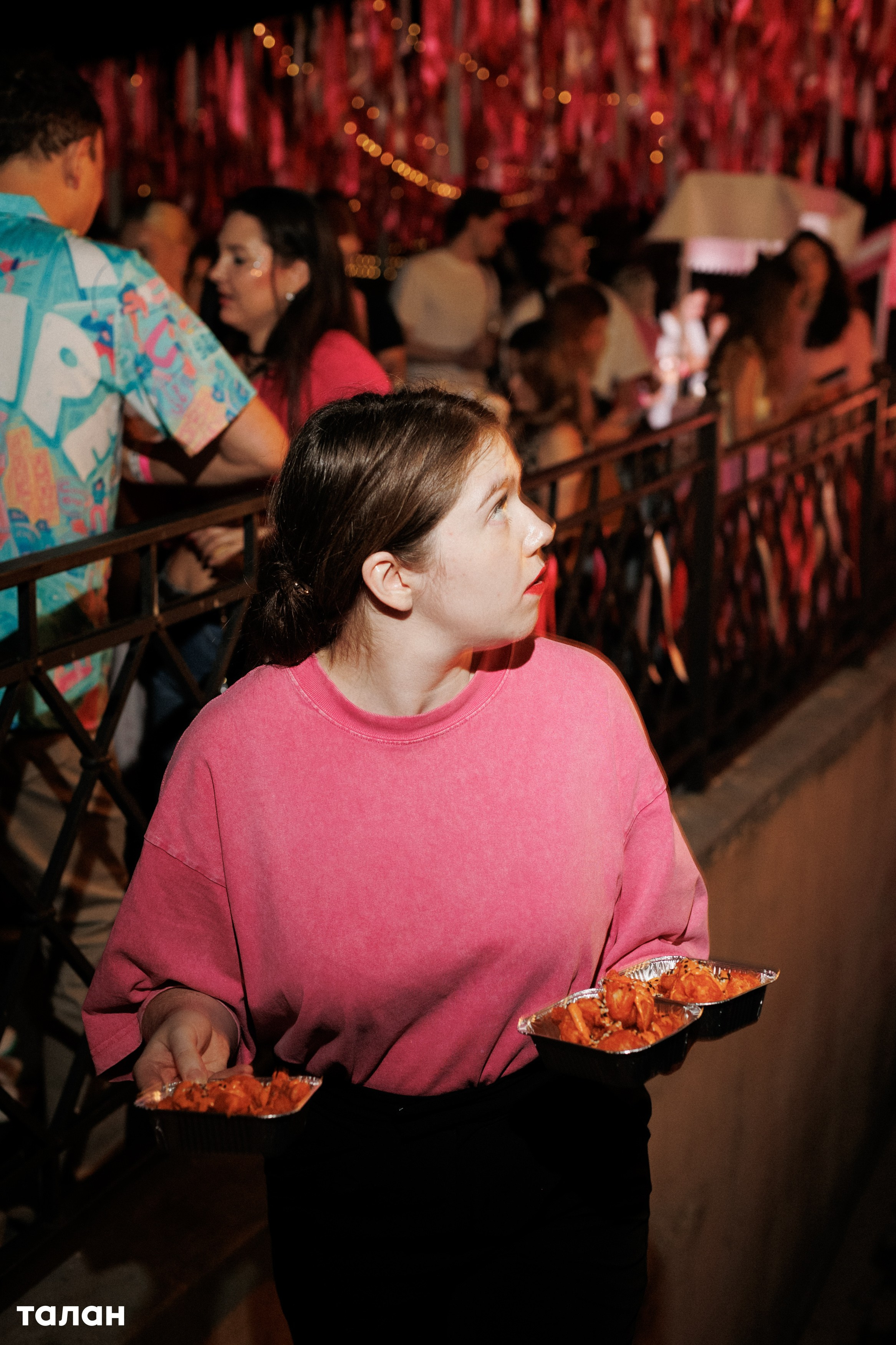 ВИНОТЕКА [бар+магаз] — BIRTHDAY PARTY. СВОИ. ФОТООТЧЕТЫ-СОБЫТИЯ-МЕСТА