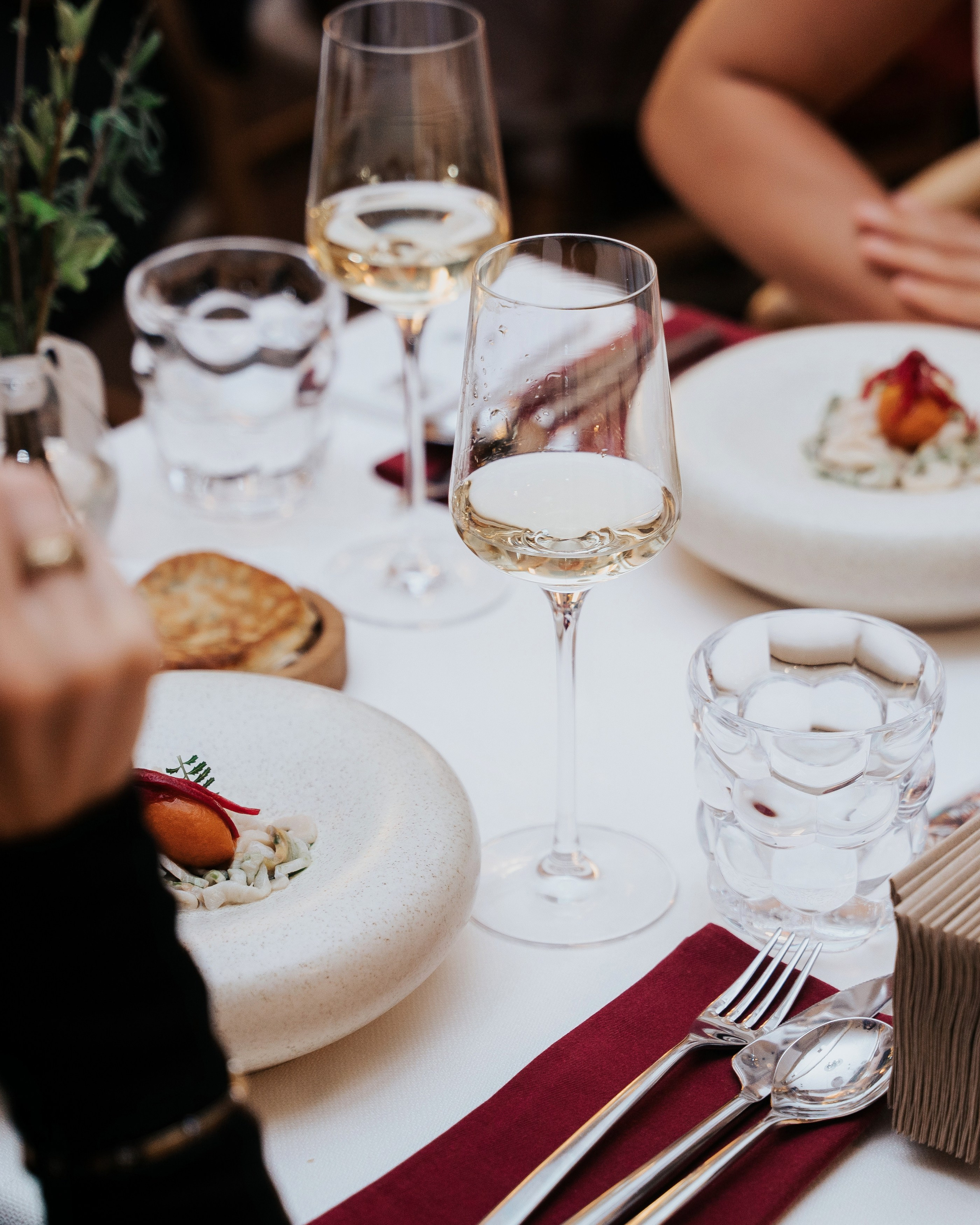 ГАСТРОЛЬНЫЙ УЖИН В MAIN WINE «ИДЕМ НА ВОСТОК. ГОРДИМСЯ ДОСТОЯНИЕМ». СВОИ. ФОТООТЧЕТЫ-СОБЫТИЯ-МЕСТА