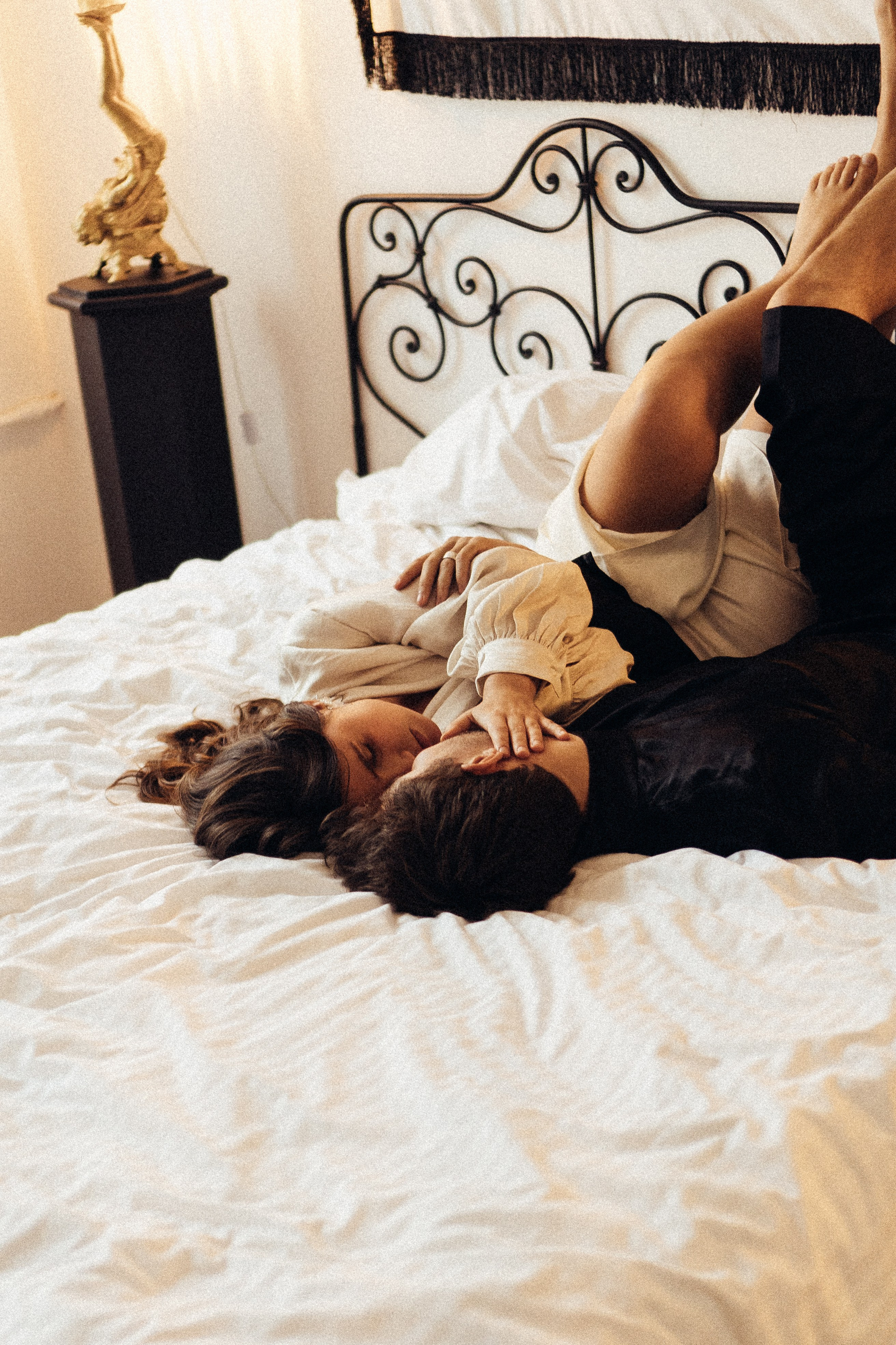 УТРО ЖЕНИХА И НЕВЕСТЫ В ПИТЕРСКОЙ КВАРТИРЕ И СЬЕМКА С СВАДЕБНЫХ ОБРАЗАХ. Профессиональный фотограф, Санкт-Петербург — Виктория Богомолова