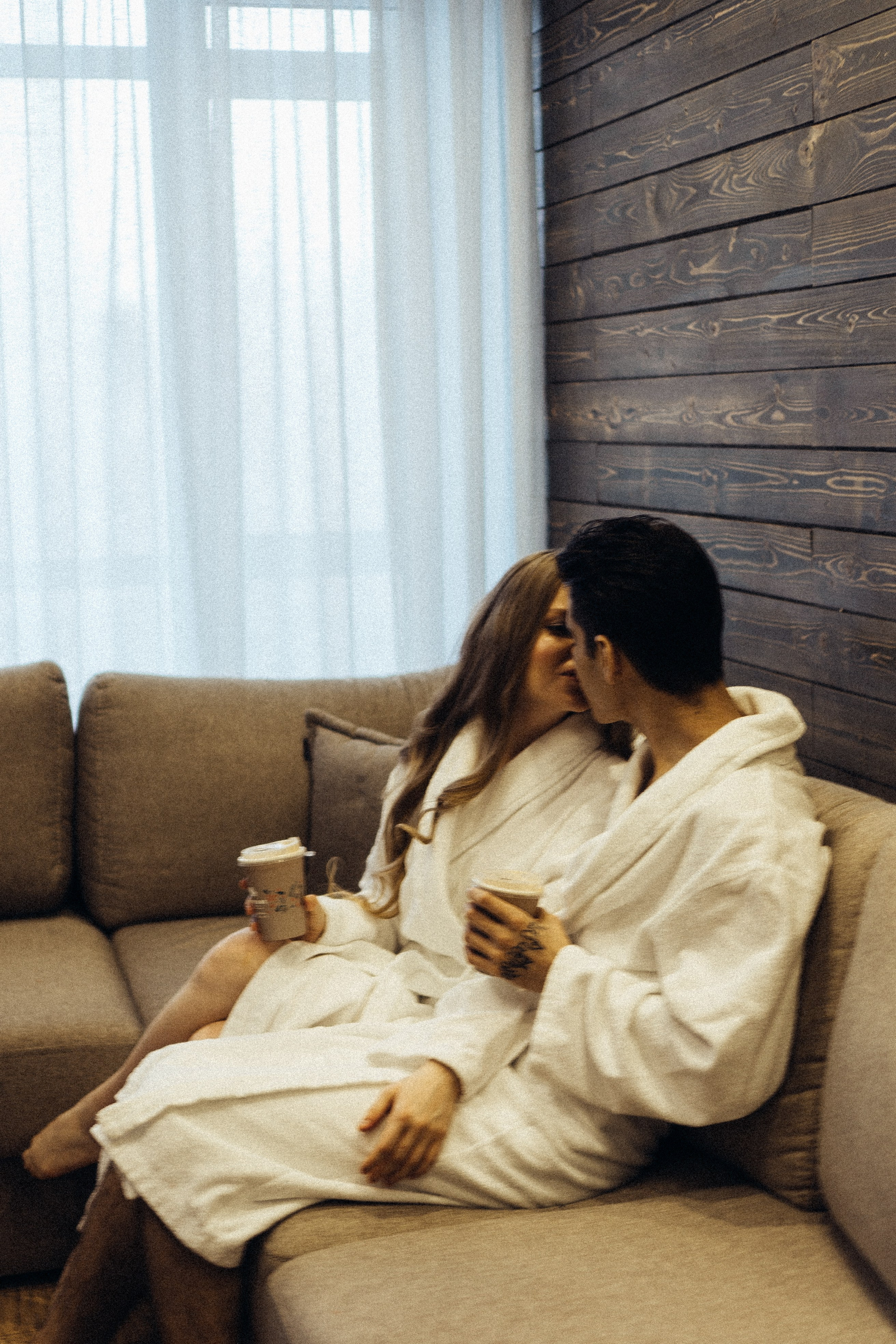 СВАДЕБНАЯ СЬЕМКА В ОТЕЛЕ В СИБИРИ. Профессиональный фотограф, Санкт-Петербург — Виктория Богомолова