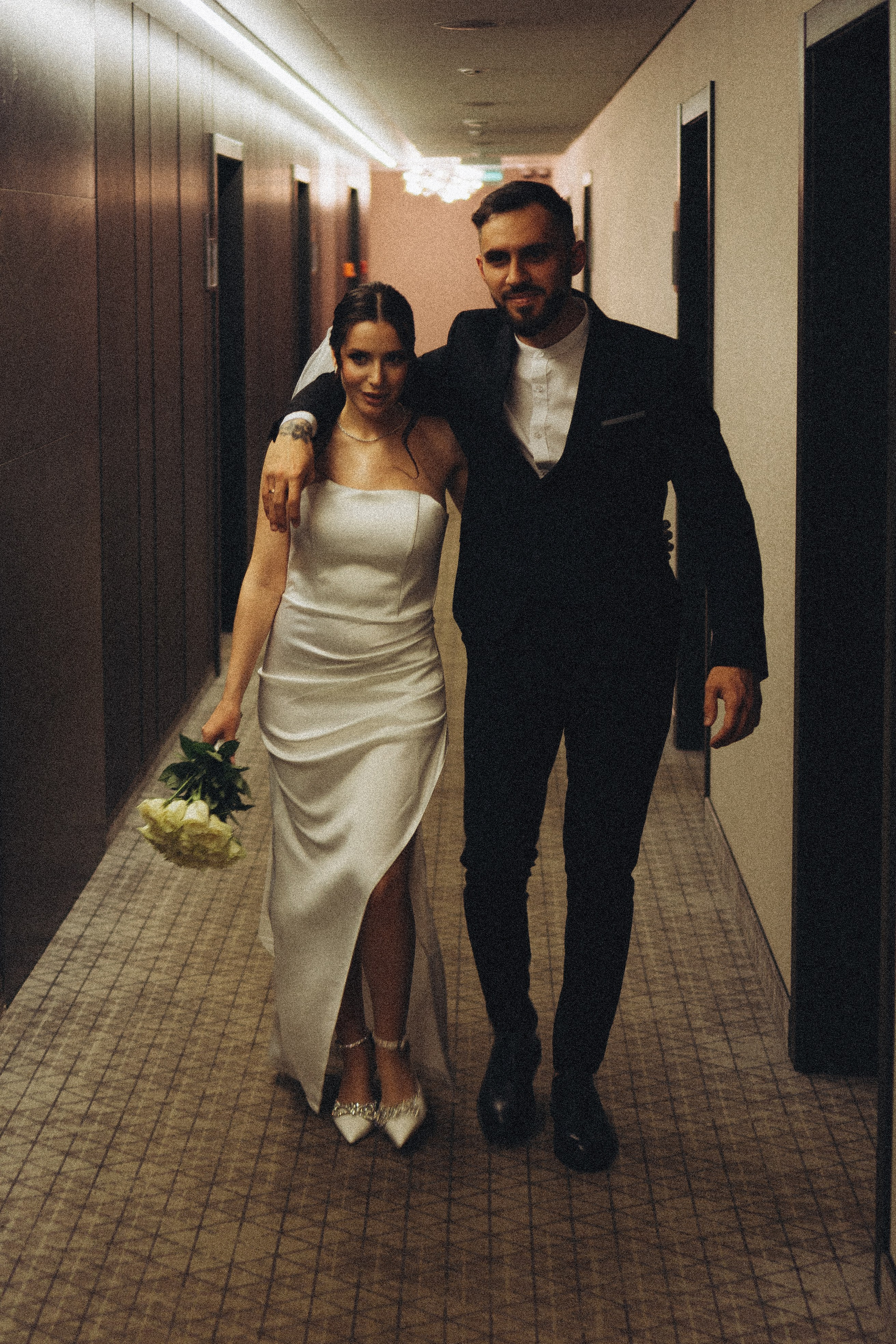 СВАДЕБНАЯ СЬЕМКА СБОРОВ ЖЕНИХА И НЕВЕСТЫ В ОТЕЛЕ И ТАКЖЕ ФОТОСЕССИИЯ В ОТЕЛЕЕ МЕГАПОЛИС БРЯНСК. Профессиональный фотограф, Санкт-Петербург — Виктория Богомолова