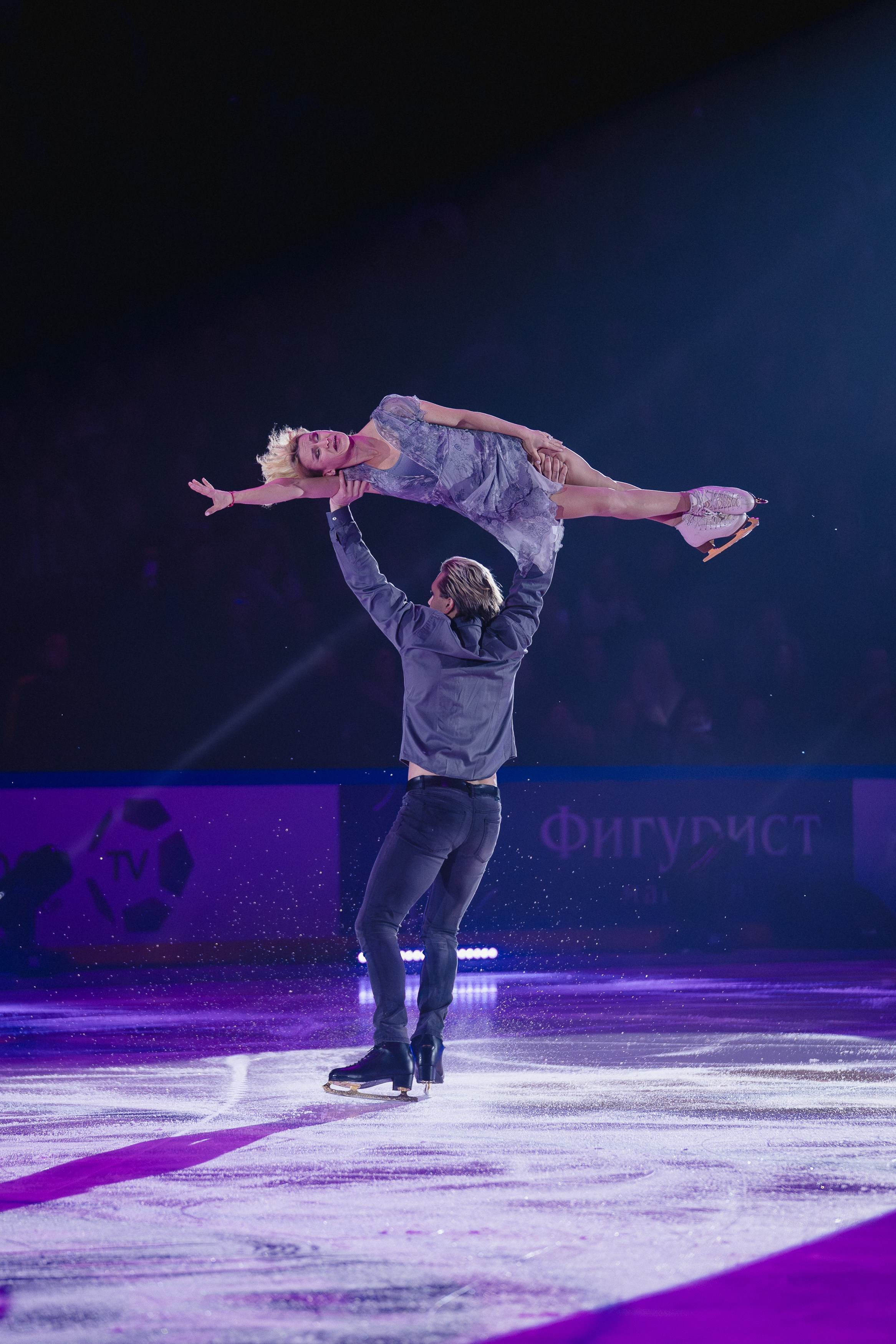 Шоу Этери Тутберидзе в Новосибирске. Воробьева Ксения — Спортивный и танцевальный фотограф Новосибирск