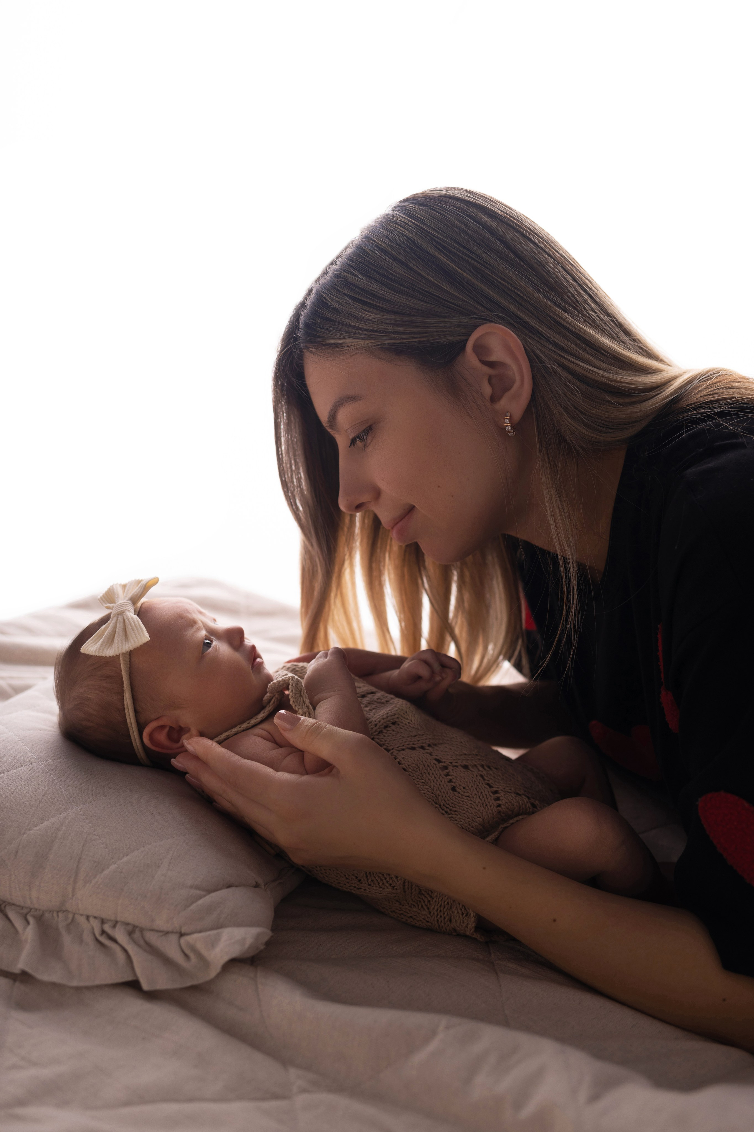 Newborn съемка в стиле Лайф. Фотограф новорожденных малышей в Омске и Омской области Эльвира Камаева