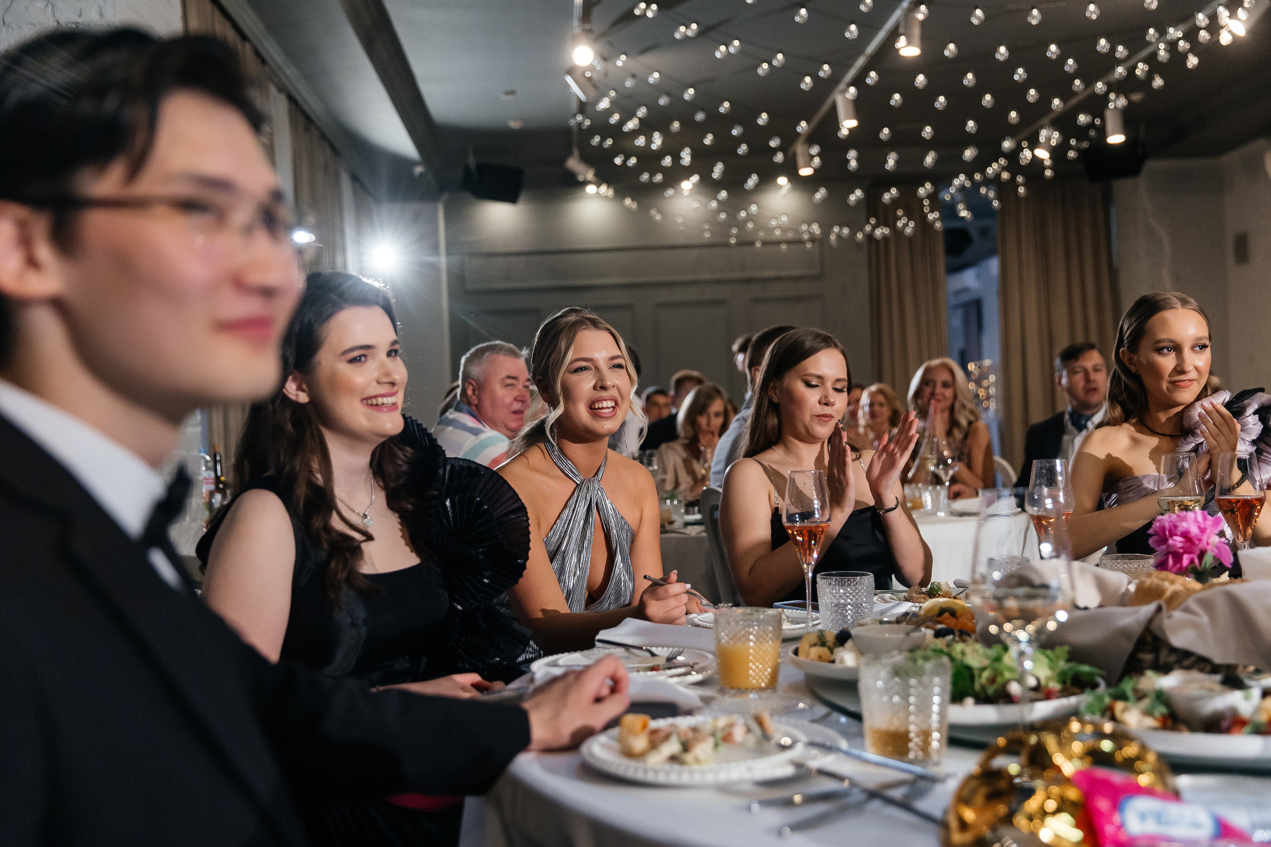 2023-06-23 Выпускной МБОУ СОШ № 10. Фотограф в Красноярске