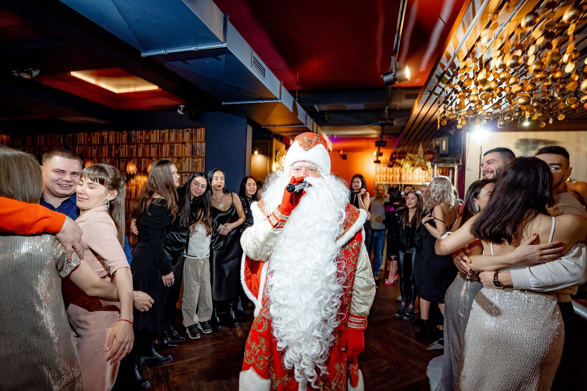 Новый год 2024 в Peoples. Сергей Кошкин. Репортажная и ивент-фотография в Сургуте