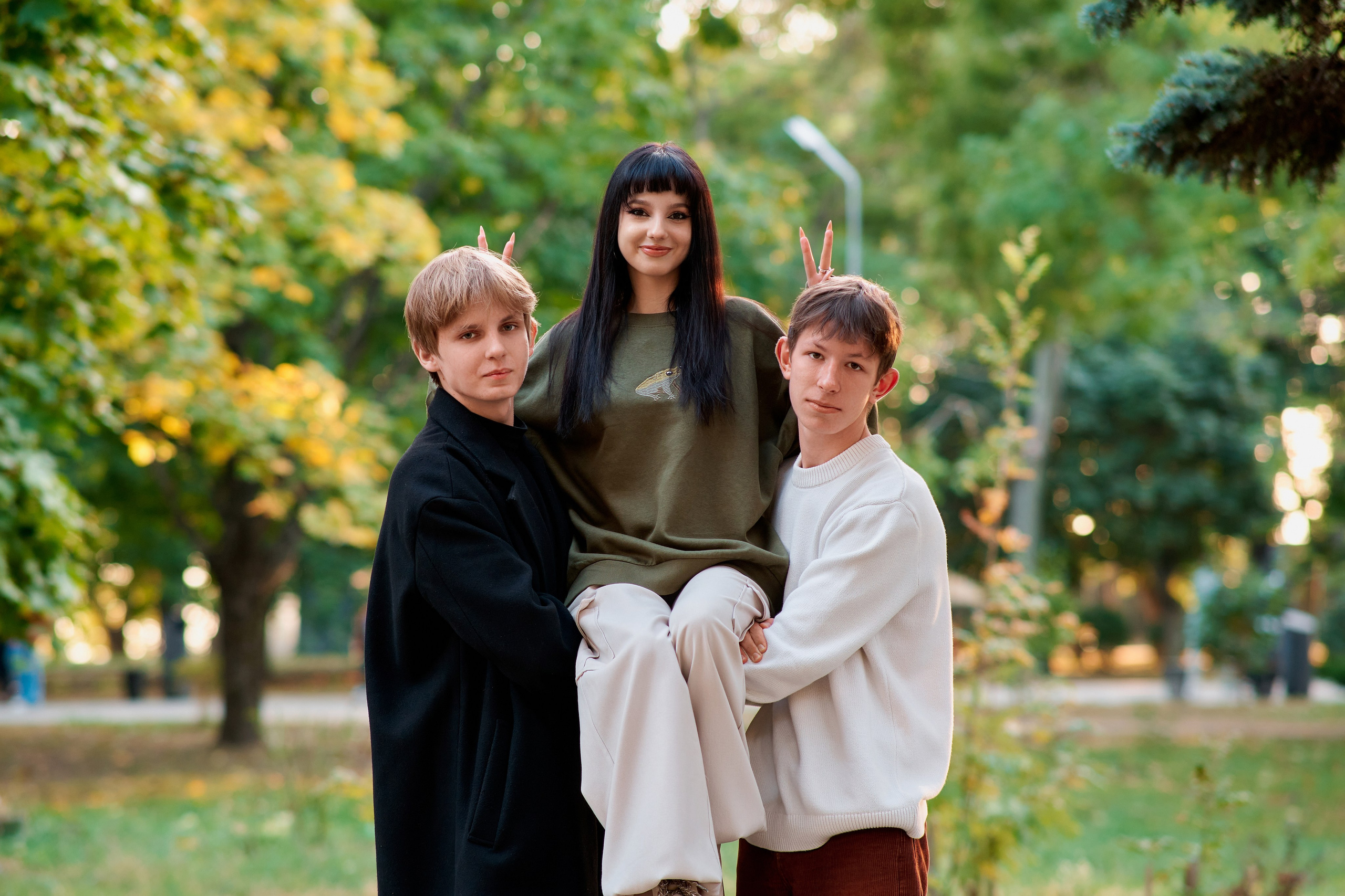 11 класс. Осенняя фотосессия. Приморский парк. Фотограф Таганрог Анна Трайжон