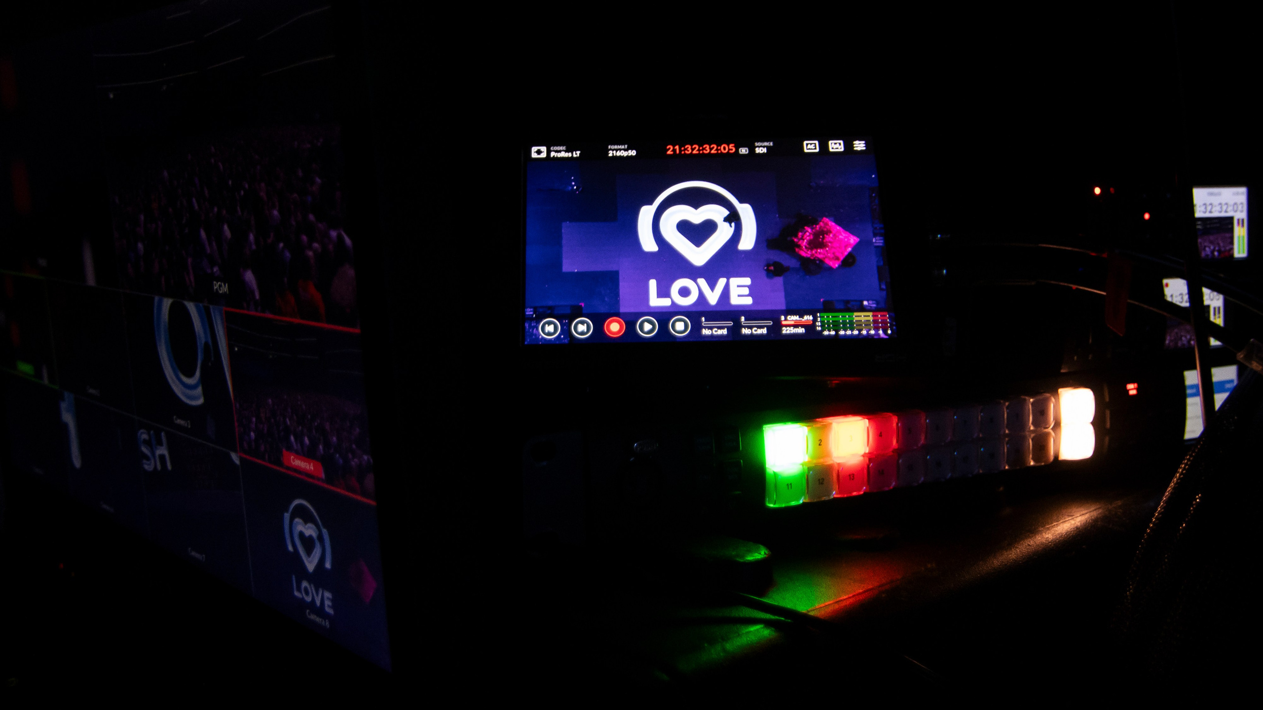 BIG LOVE SHOW 2025/ БИГ ЛАВ ШОУ 2025. ЛАВ РАДИО. ФОТОГРАФ МОСКВА. КОНЦЕРТ. АРЕНА LIVE.  КЛАВА КОКА. ЛЕША СВИК. МАРИ КРАЙМБРЕРИ. ДИМА БИЛАН. ОЛЬГА БУЗОВА. ЛЮСЯ ЧЕБОТИНА. ВАНЯ ДМИТРИЕНКО. ЮЛИАННА КАРАУЛОВА. ХАННА. ЮЛИЯ ПАРШУТА. ХАБИБ. NILETTO. ARTIC & ASTI