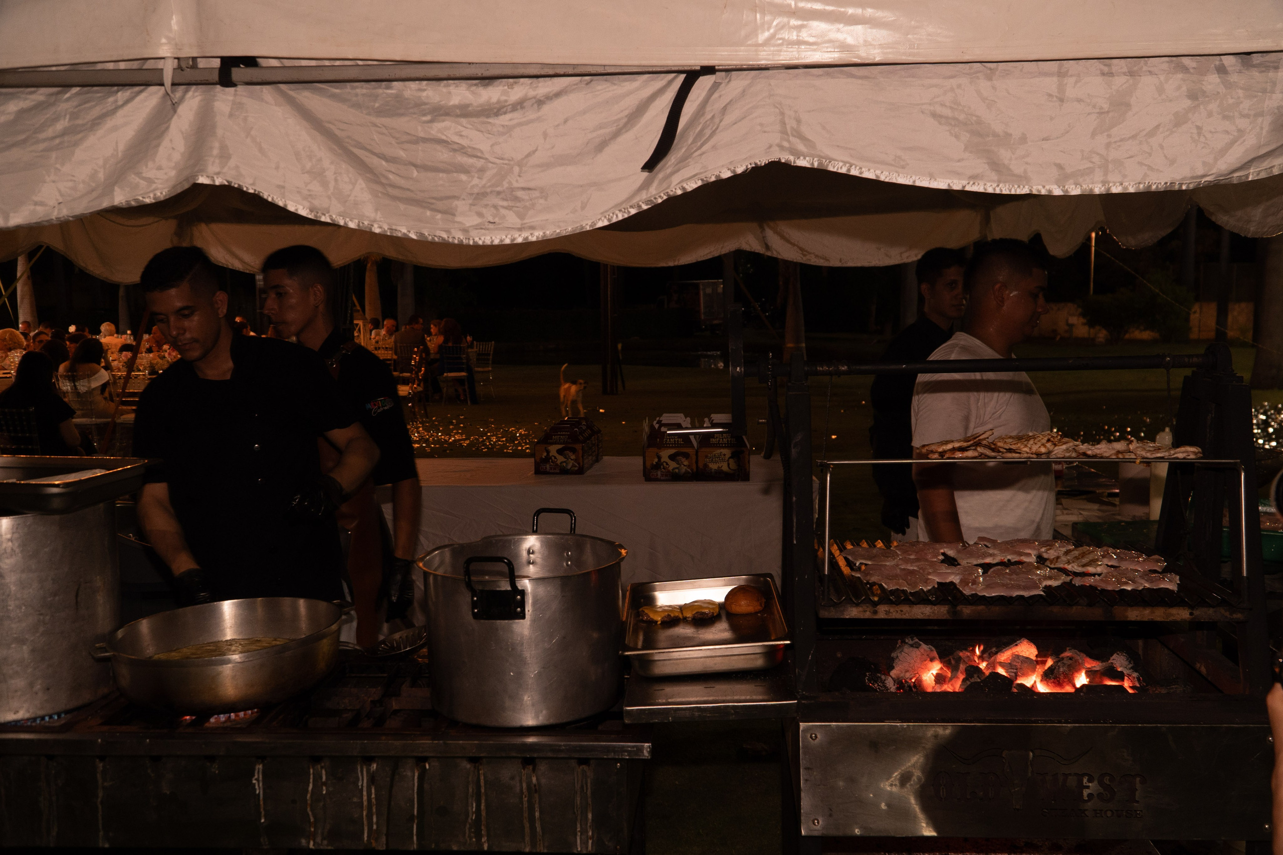 Carola & Gerson. Wedding Photographer in Barcelona and Medellin