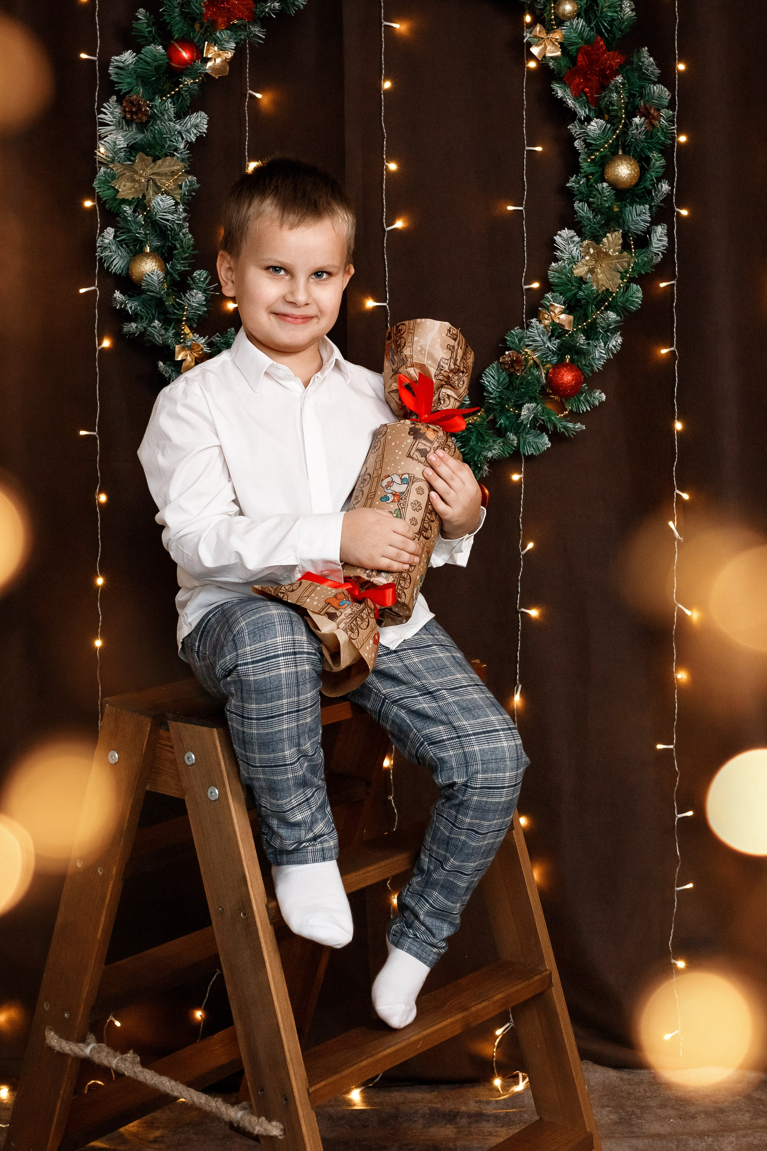 Моя студия. Фото проект Новогодняя открытка. Ноябрь 2023 г. Фотограф Пермь. Свадьбы. Семья и дети, школа, д. сад. Фотокниги