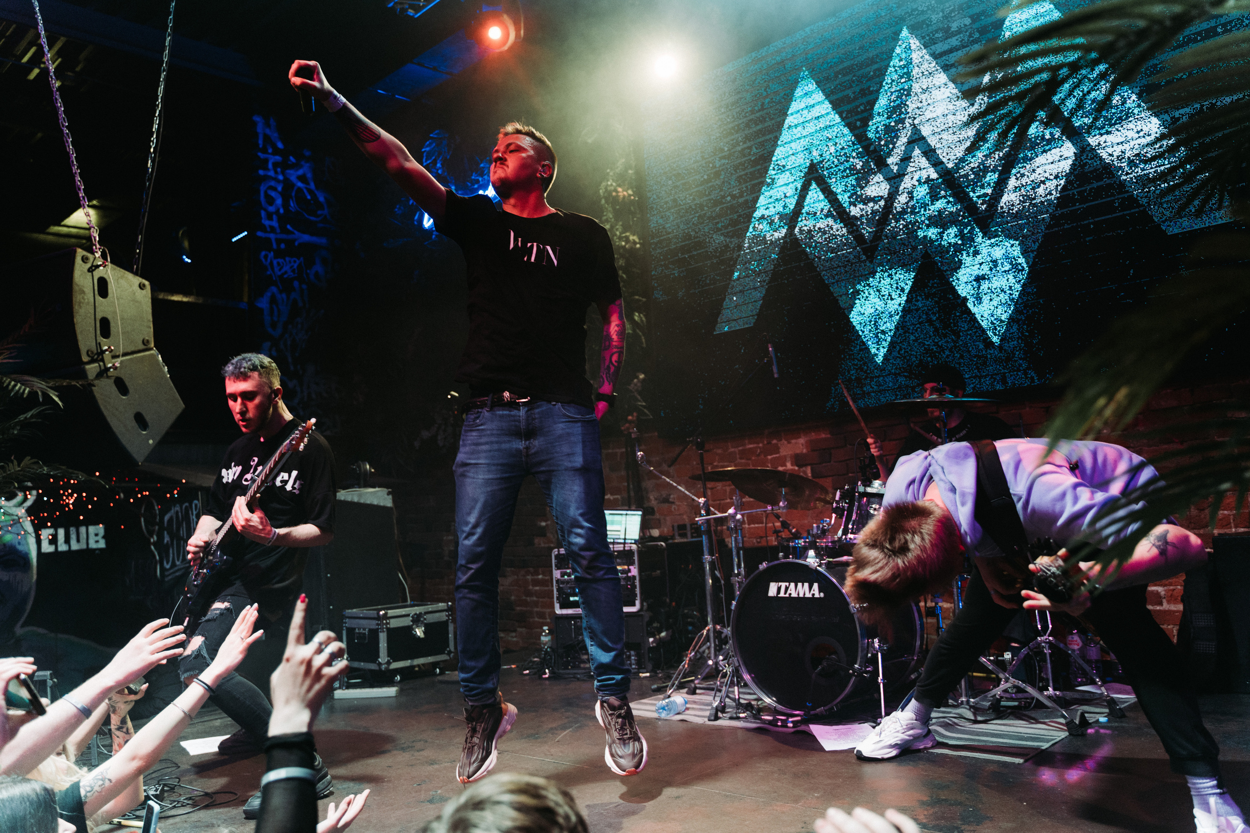 ABYSS.WATCHING ME. Игорь Богатов — фотограф