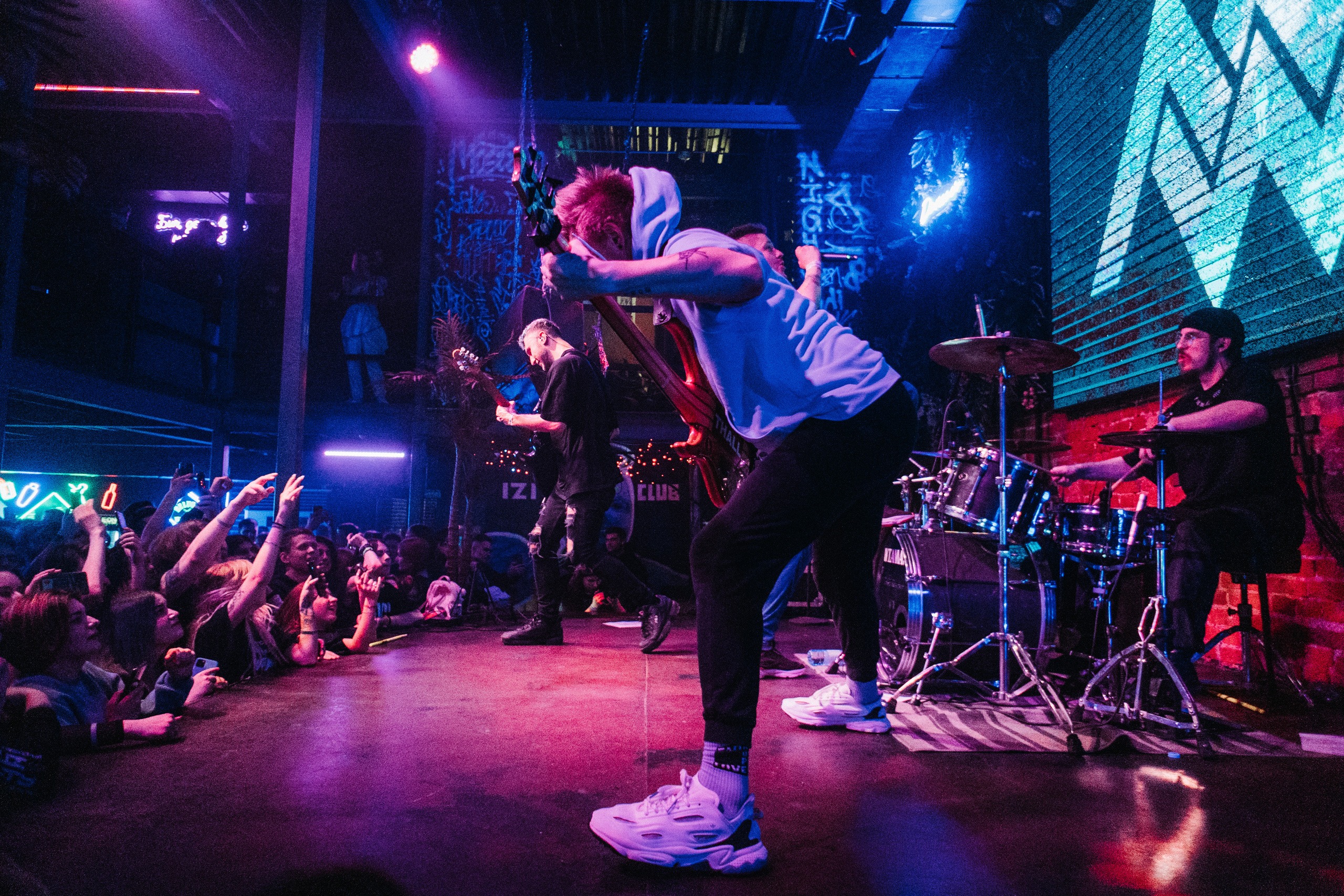 ABYSS.WATCHING ME. Игорь Богатов — фотограф