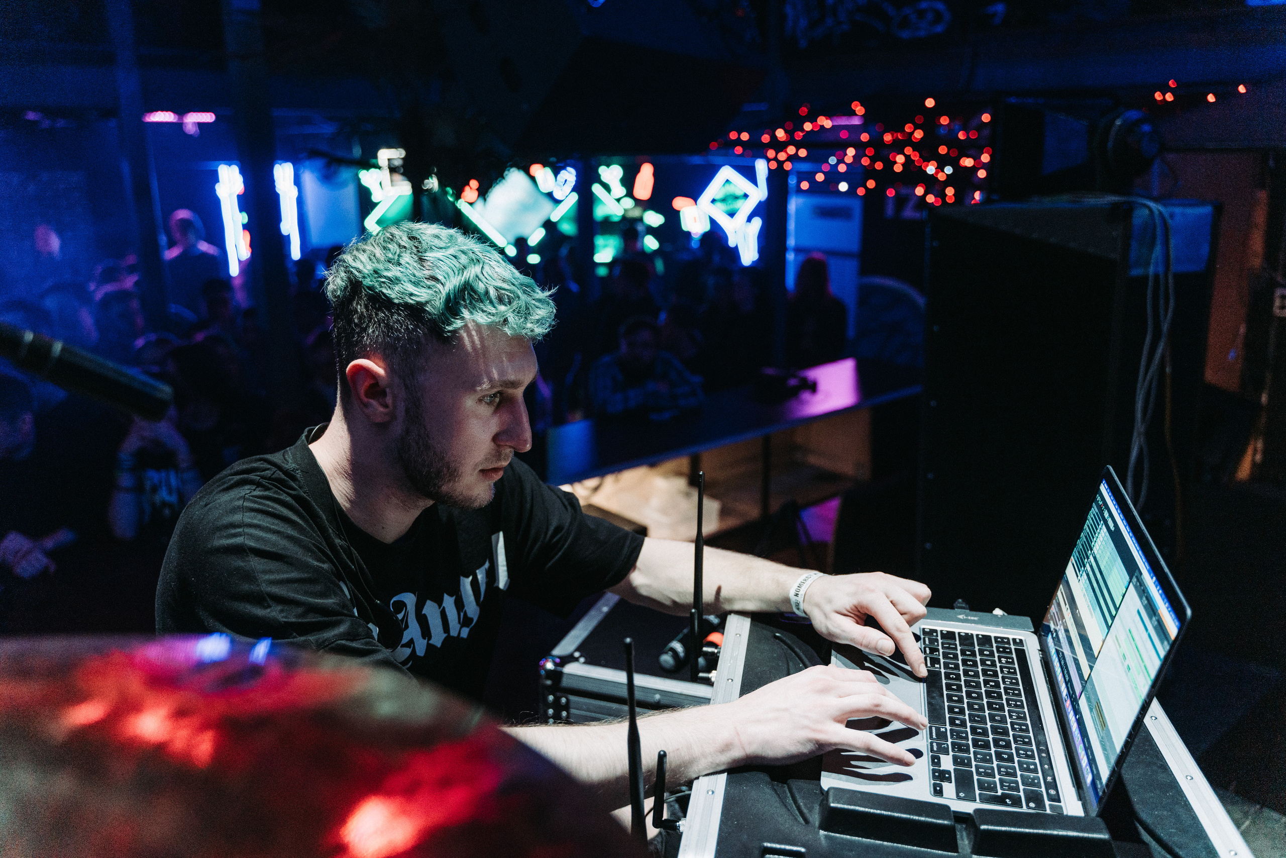 ABYSS.WATCHING ME. Игорь Богатов — фотограф