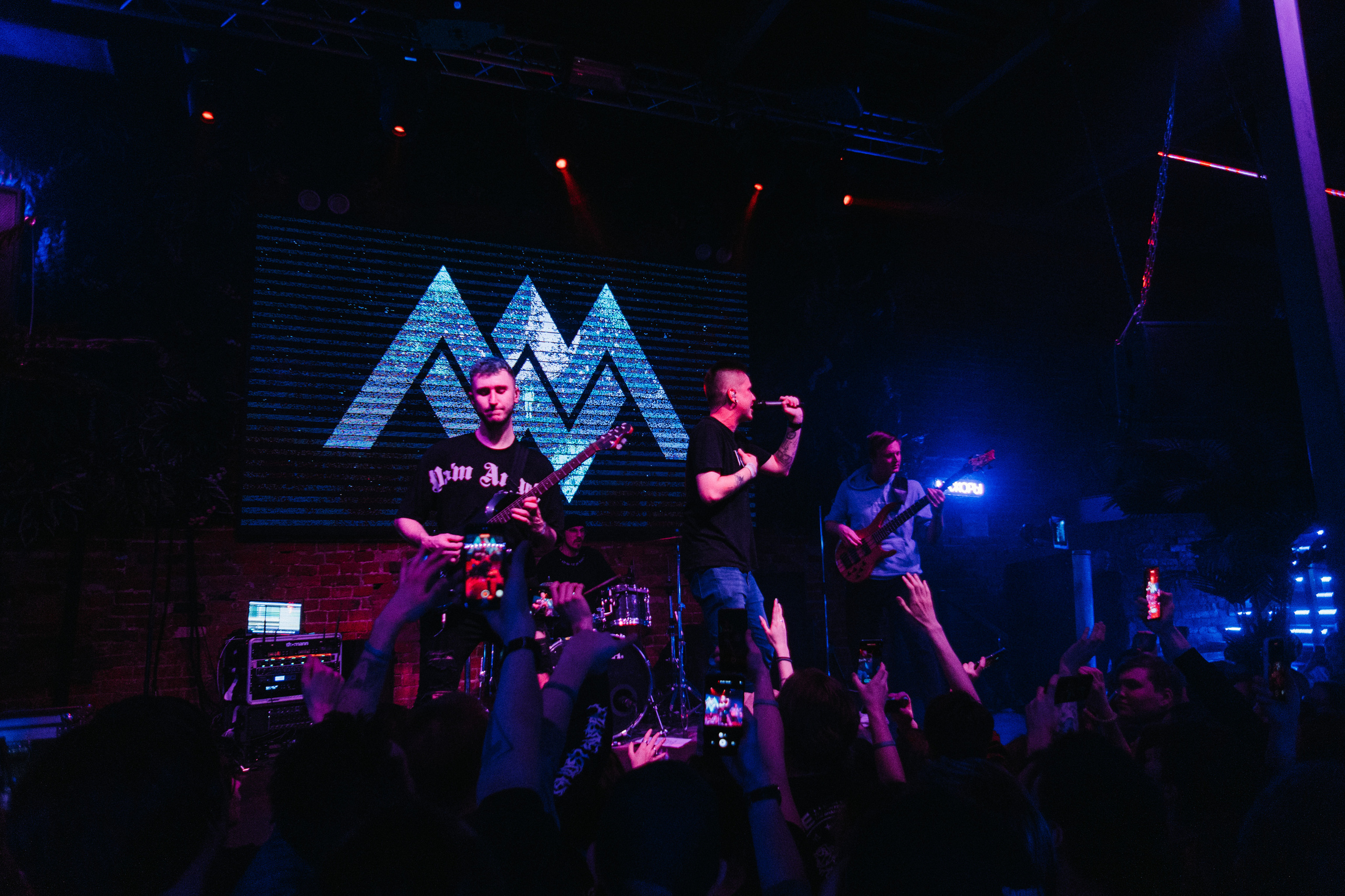 ABYSS.WATCHING ME. Игорь Богатов — фотограф